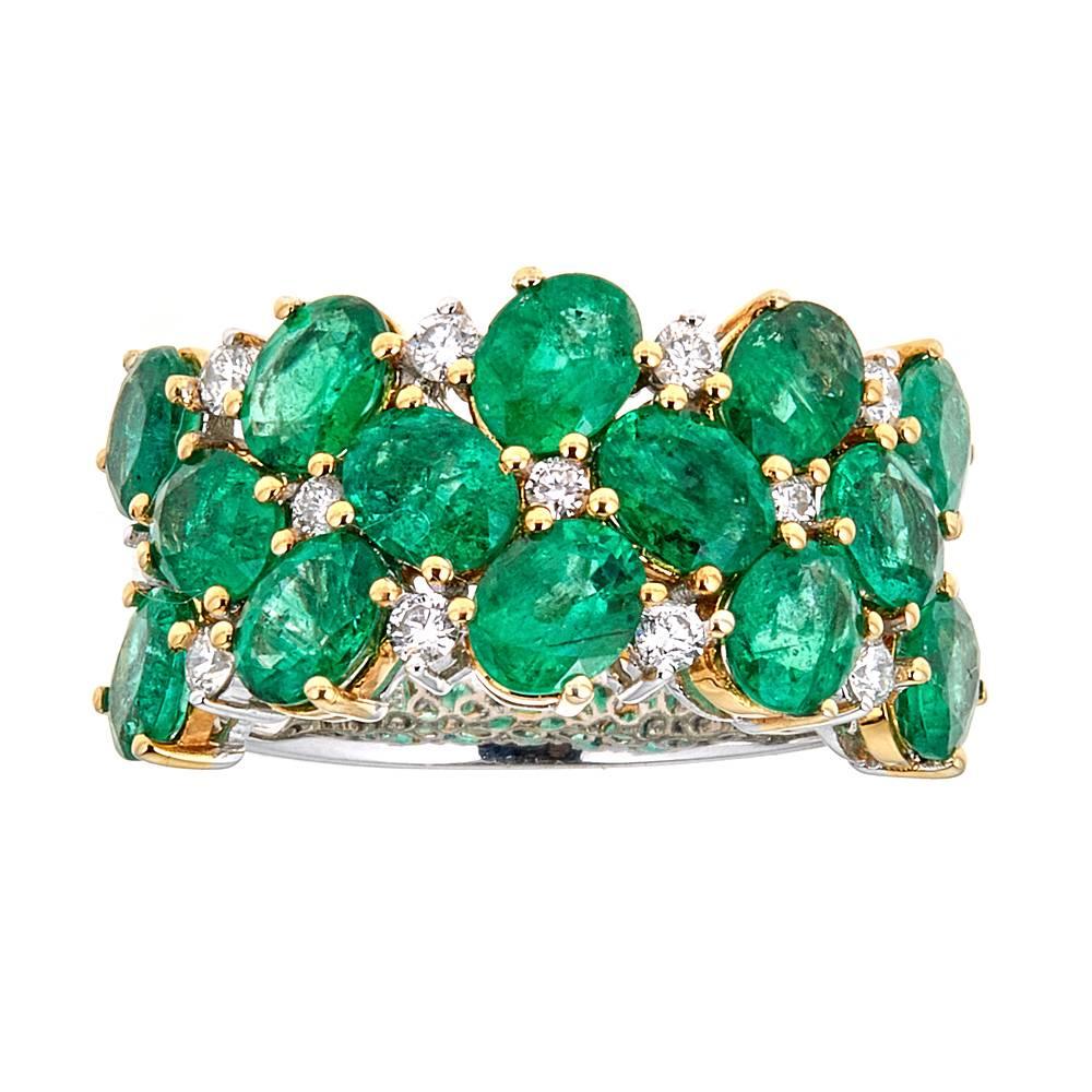 Diamond 4.09 ct Oval Cut Emerald Double Row Band in 18 kt two Tone Gold ...
