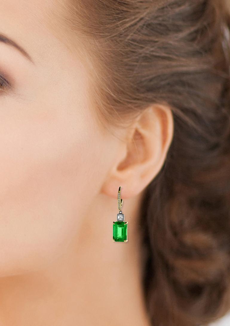 Emerald and Diamond A.G.L Certified Drop Earrings In New Condition For Sale In Bethesda, MD