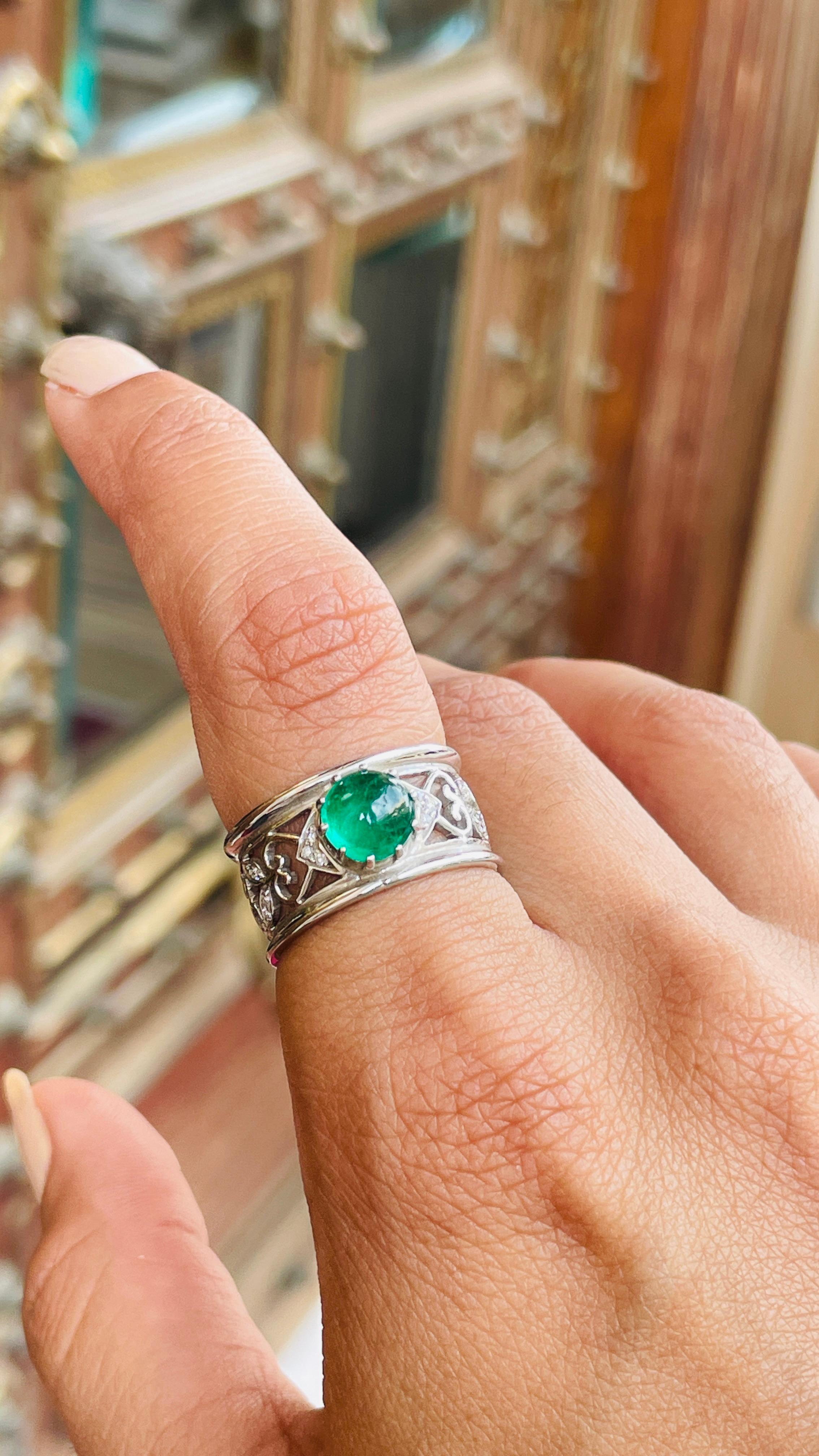 Art Deco Emerald Diamond Filigree Shank Band Ring in 14k Solid White Gold For Sale