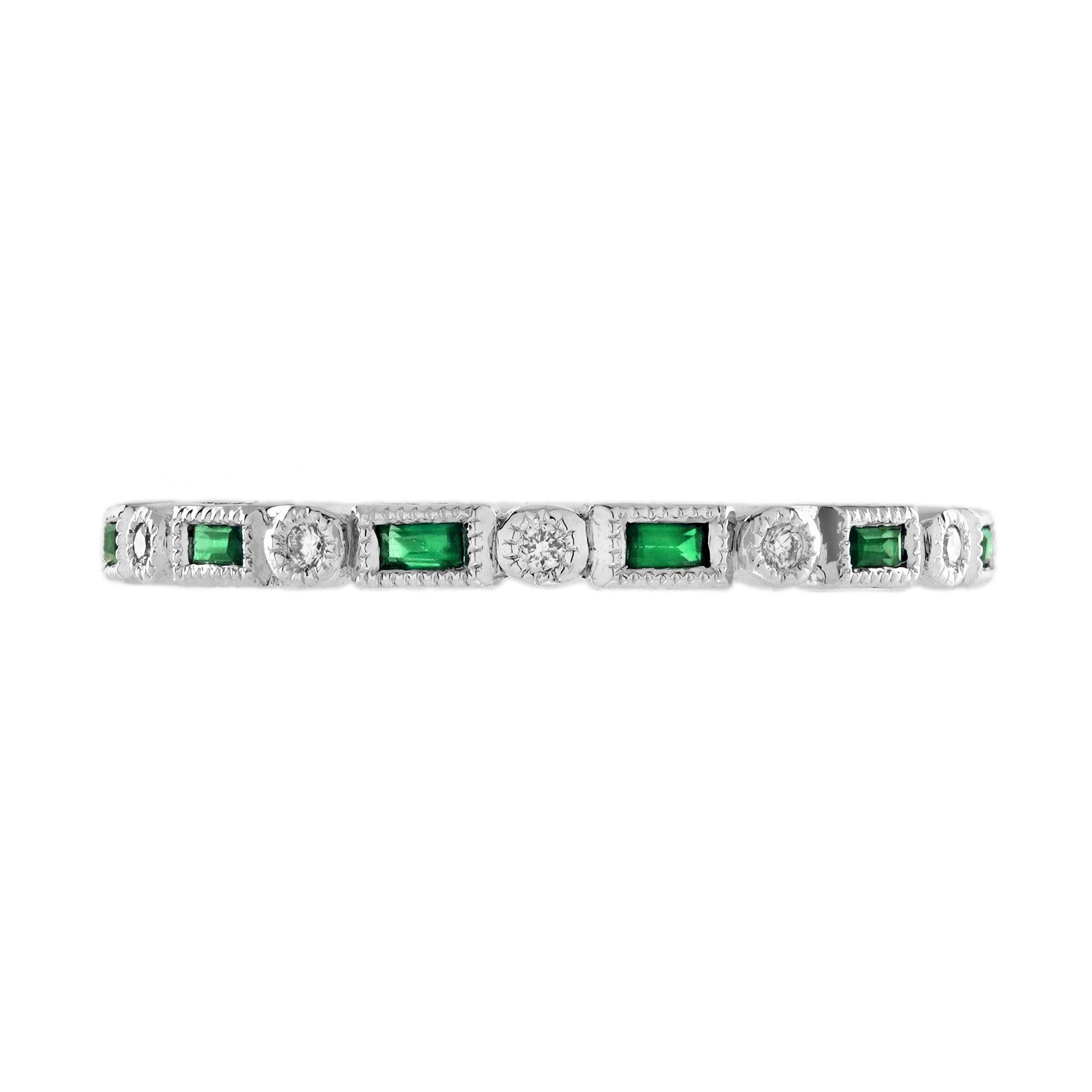 Round Cut Emerald and Diamond Art Deco Style Band Ring in 9K White Gold For Sale