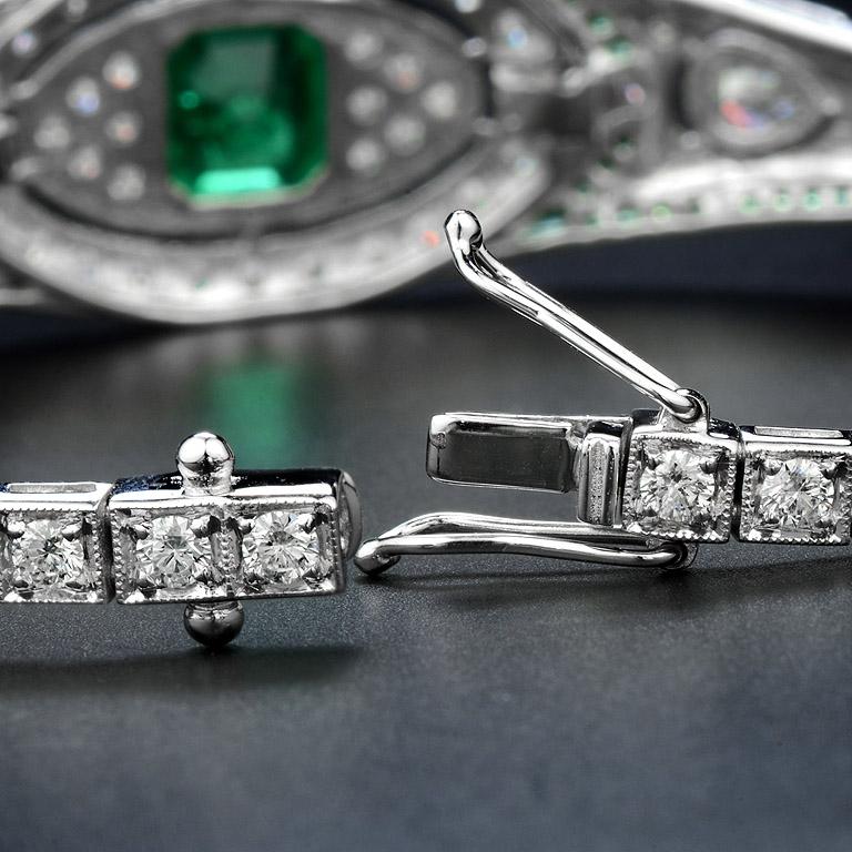 Emerald and Diamond Art Deco Style Bracelet in 18K White Gold For Sale 1