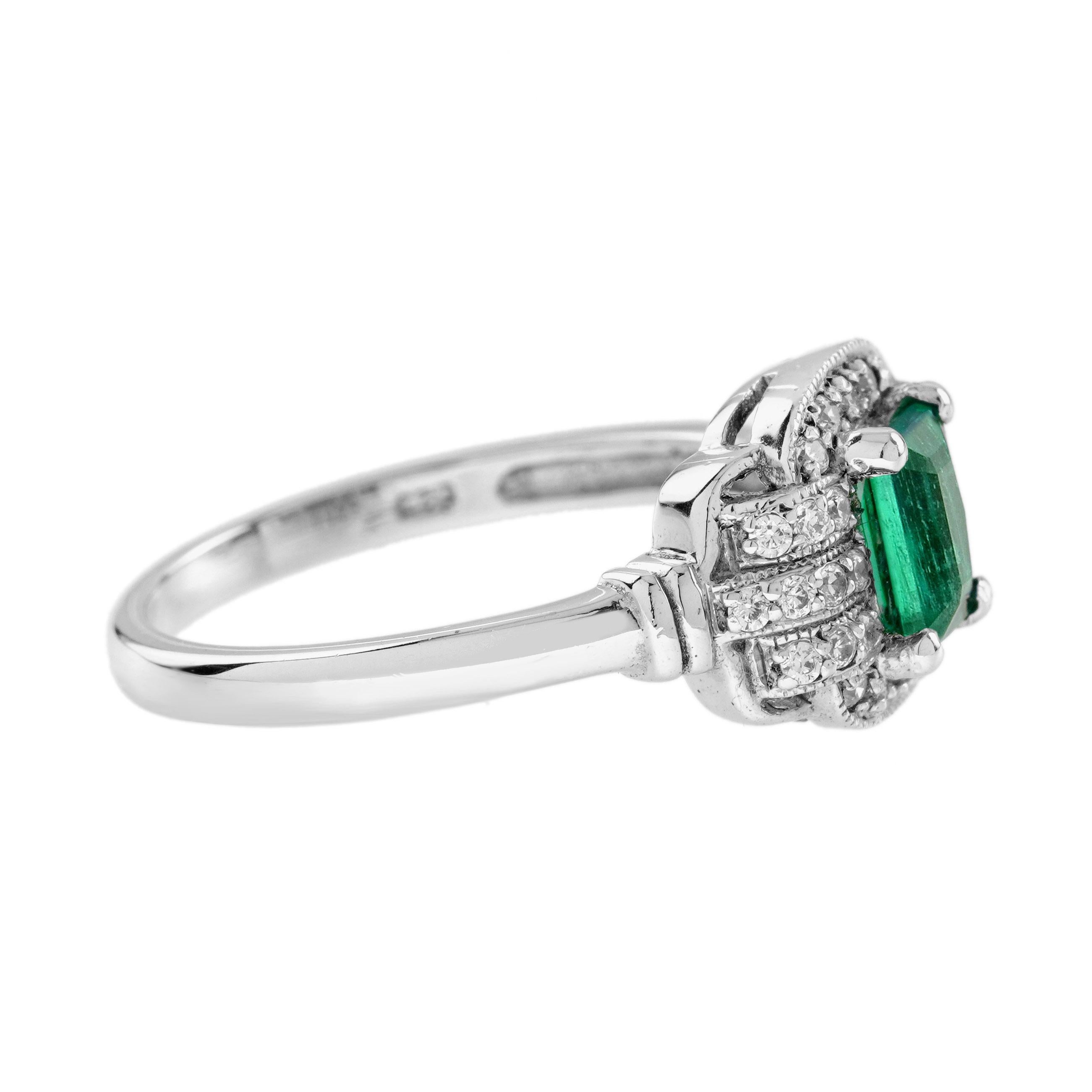 Emerald and Diamond Art Deco Style Halo Engagement Ring in 18K White Gold In New Condition For Sale In Bangkok, TH