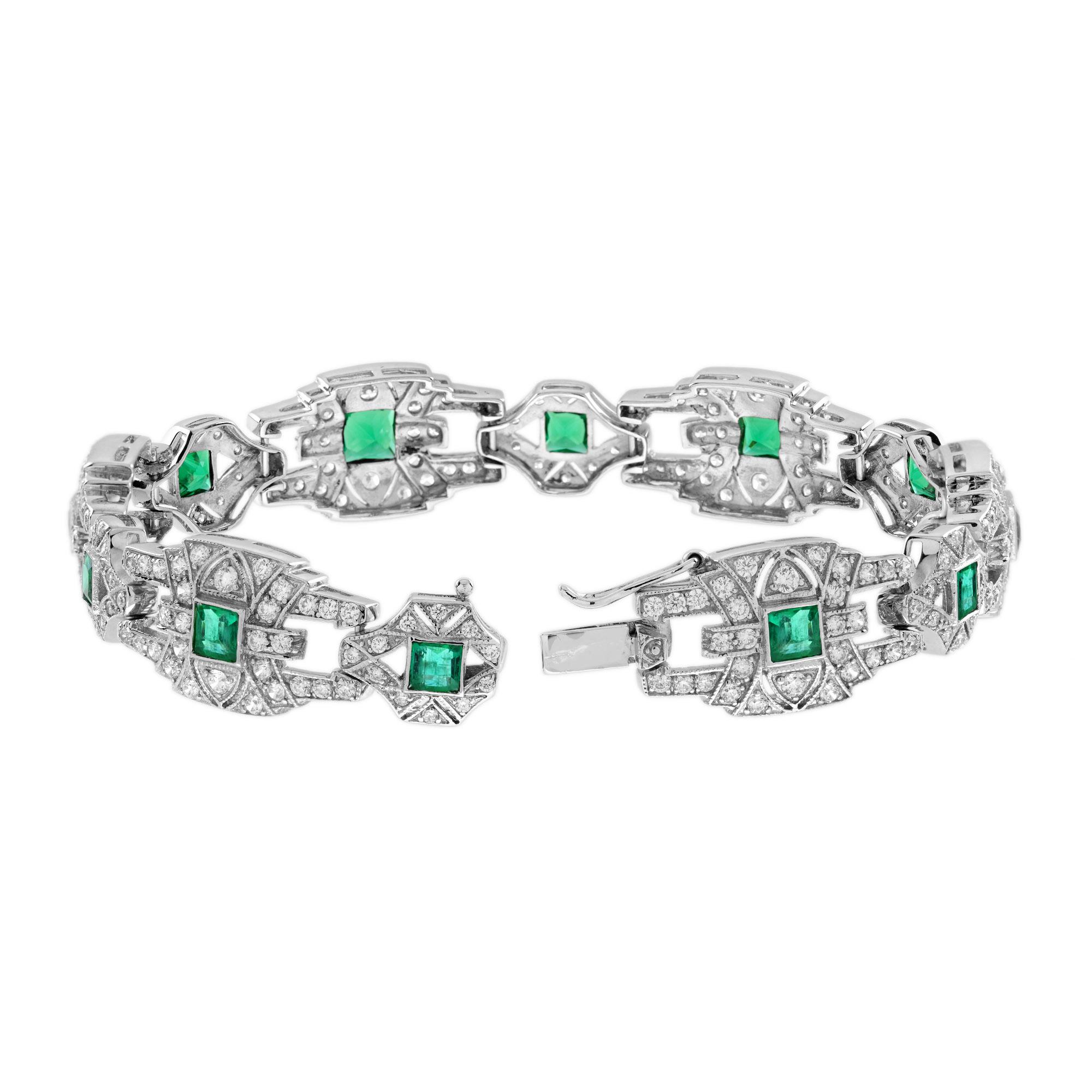 Bracelet à maillons en or blanc 18 carats avec émeraudes et diamants de style Art déco Neuf - En vente à Bangkok, TH