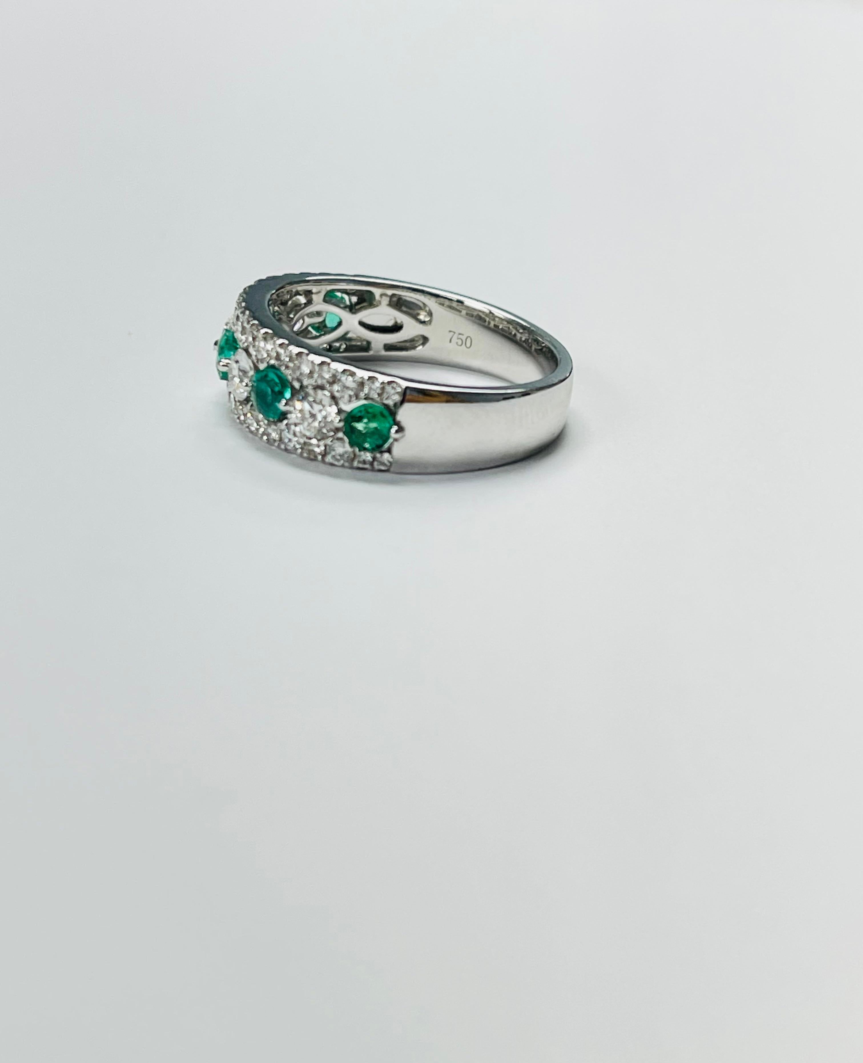 Emerald and Diamond Band Ring In 18 Karat White Gold. For Sale 1