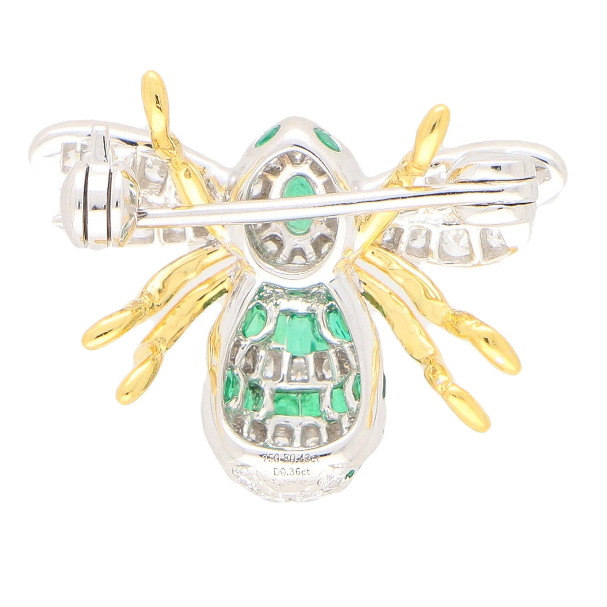 Women's or Men's Emerald and Diamond Bee Brooch Pin Set in 18k Yellow and White Gold For Sale