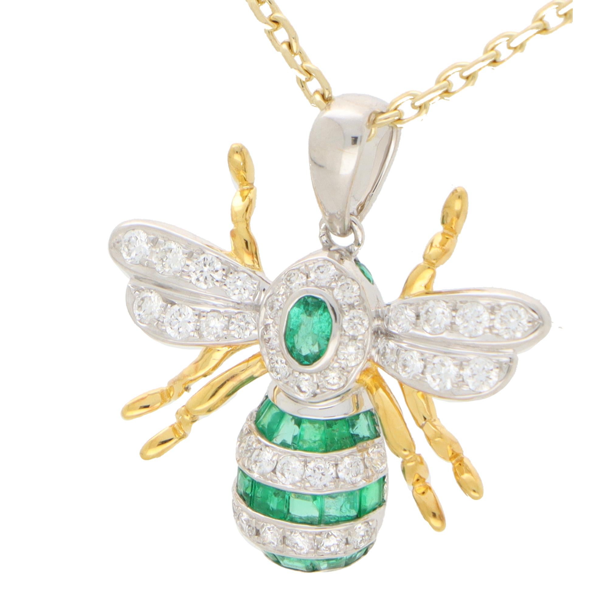 Women's or Men's Emerald and Diamond Bee Pendant Set in 18k Yellow and White Gold For Sale