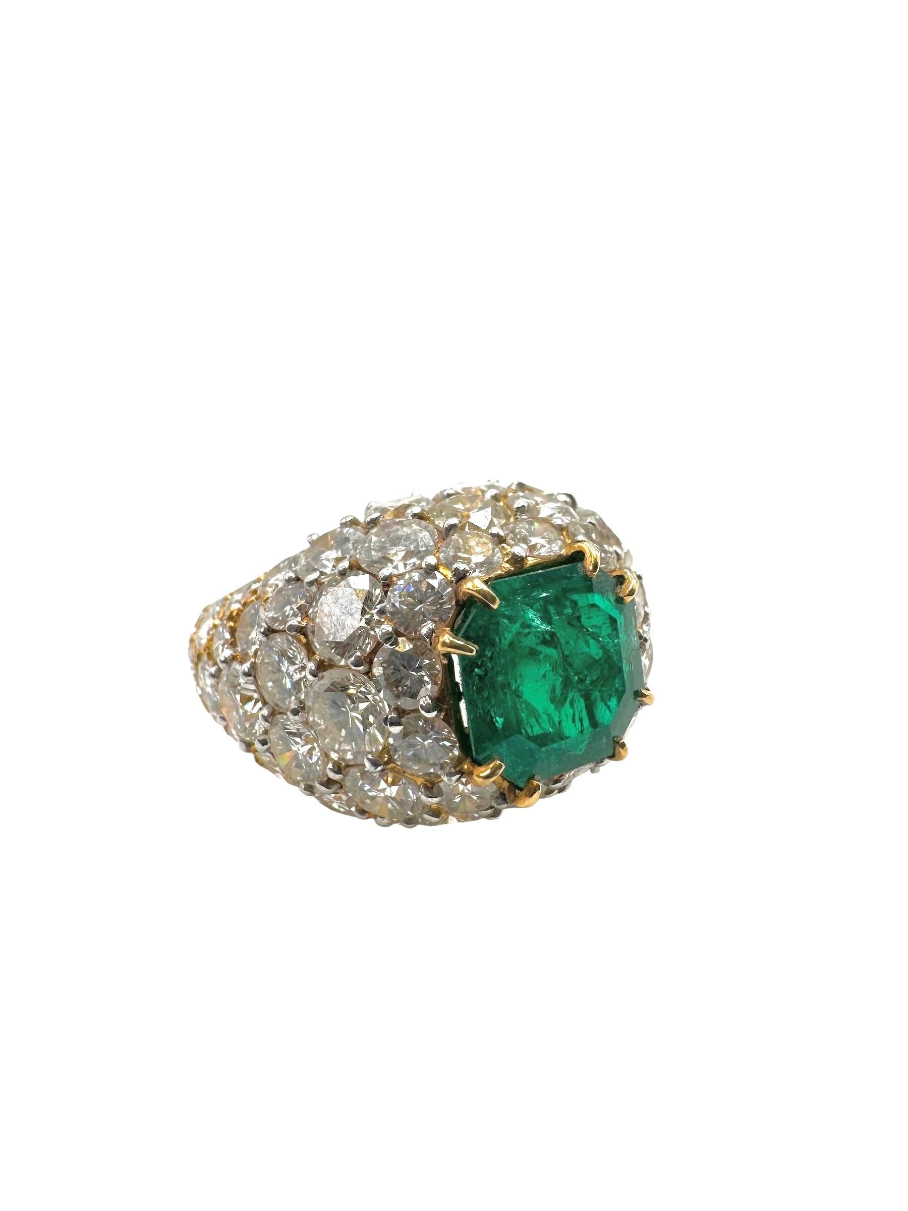 Anello Bombe di smeraldi e diamanti in oro giallo 18 carati e platino in vendita 1