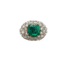 Emerald and Diamond Bombe Ring in 18K Yellow Gold and Platinum