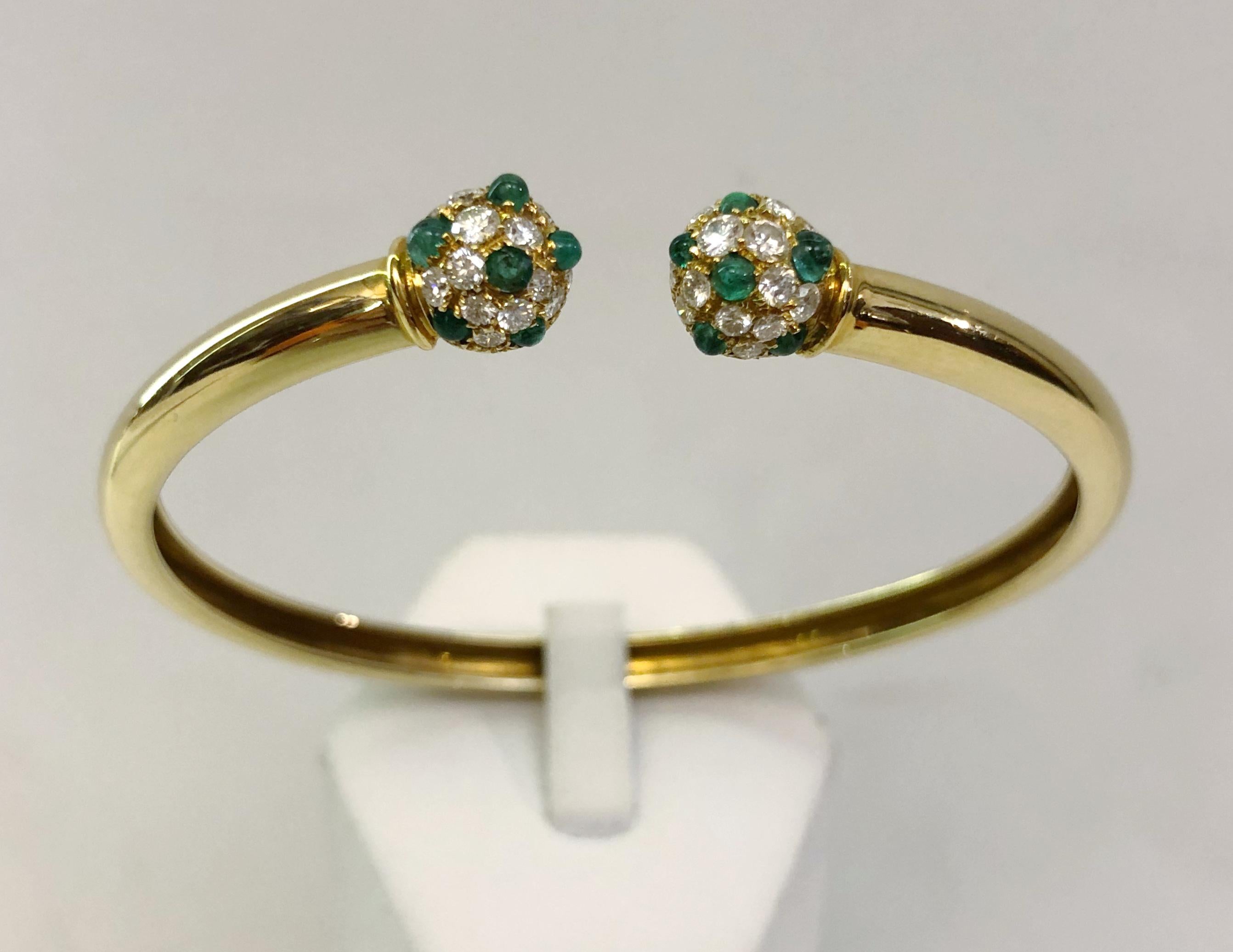 Brilliant Cut Emerald and Diamond Bracelet For Sale