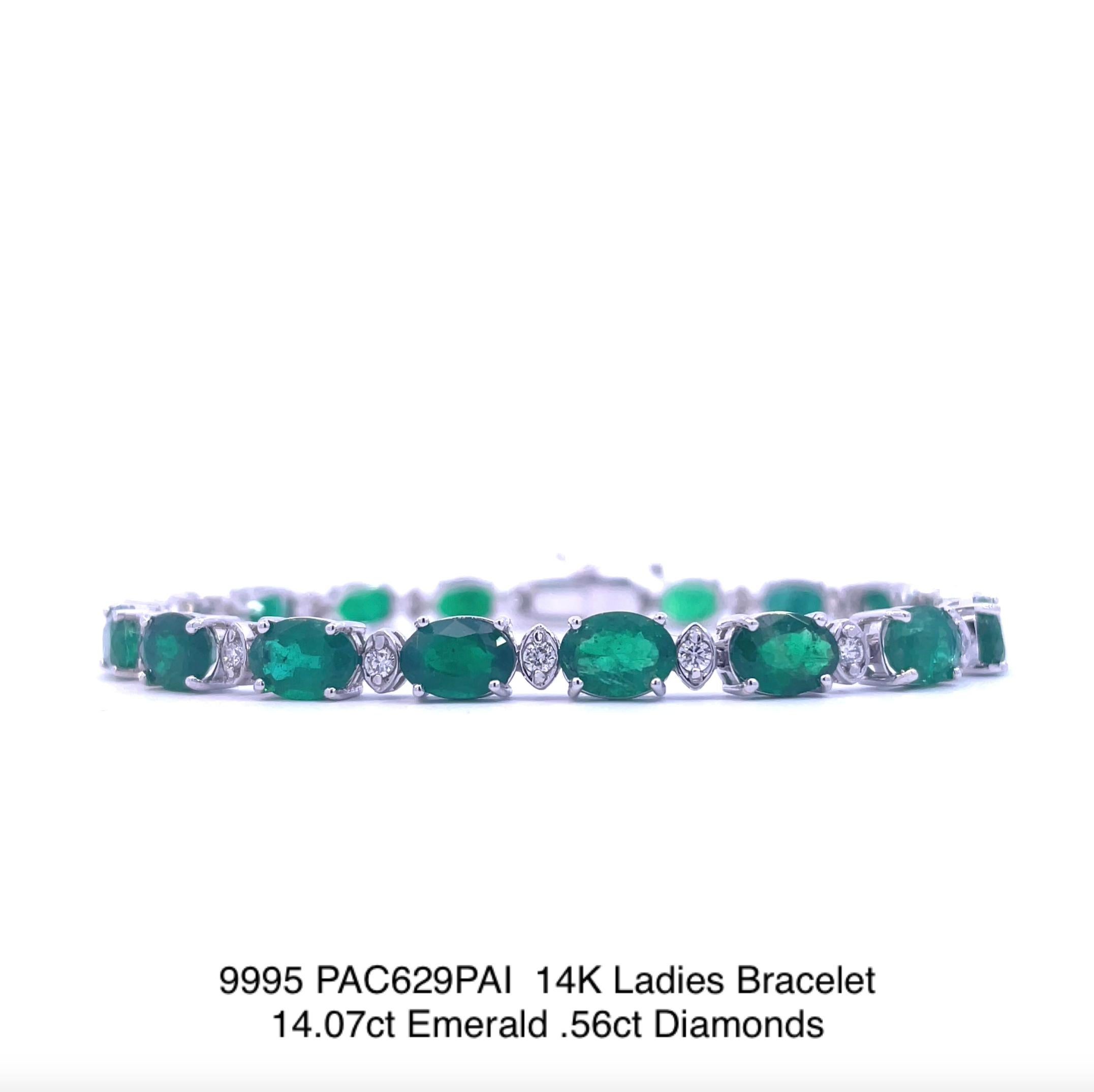 Taille brillant Bracelet en émeraudes et diamants en vente