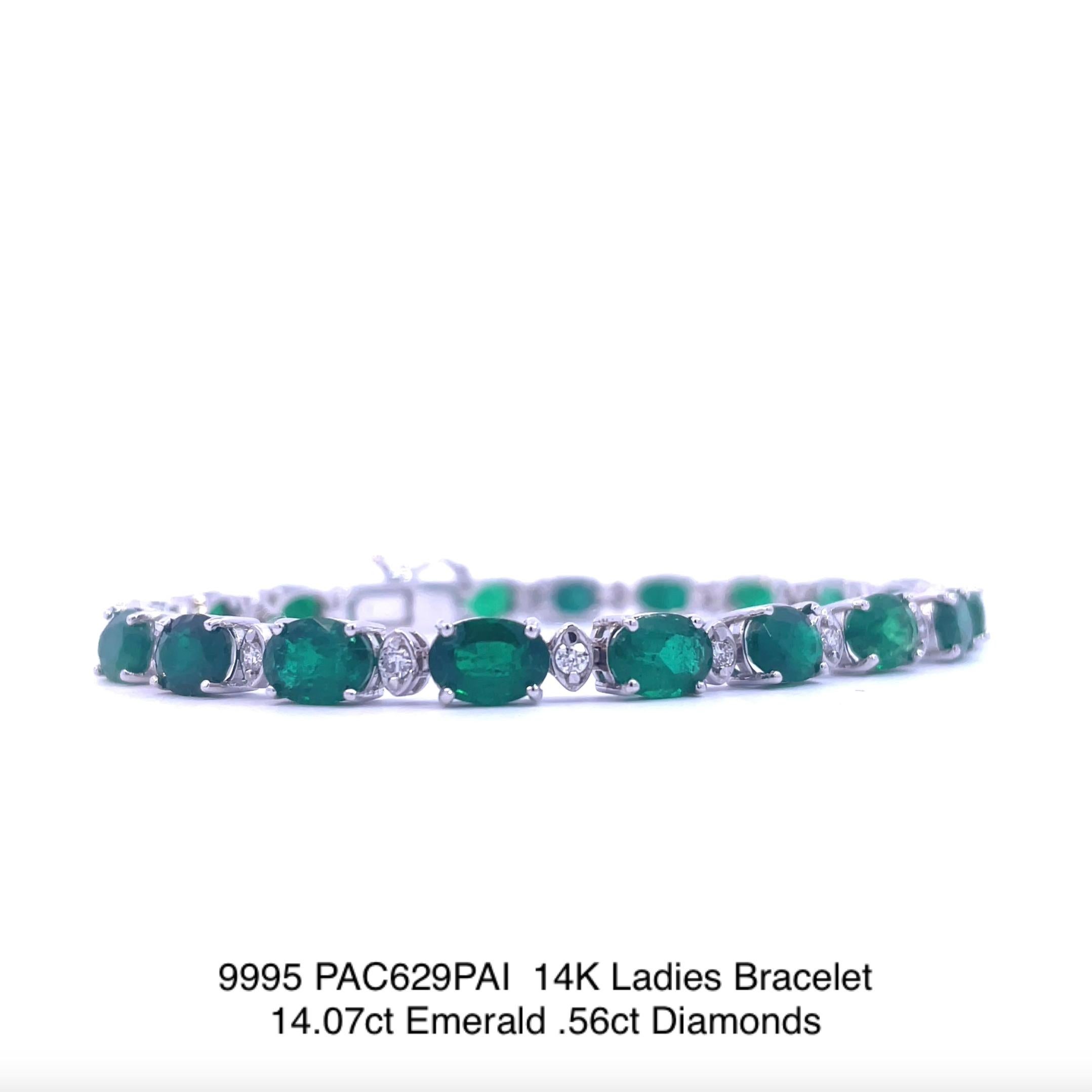 Bracelet en émeraudes et diamants Excellent état - En vente à LA, CA