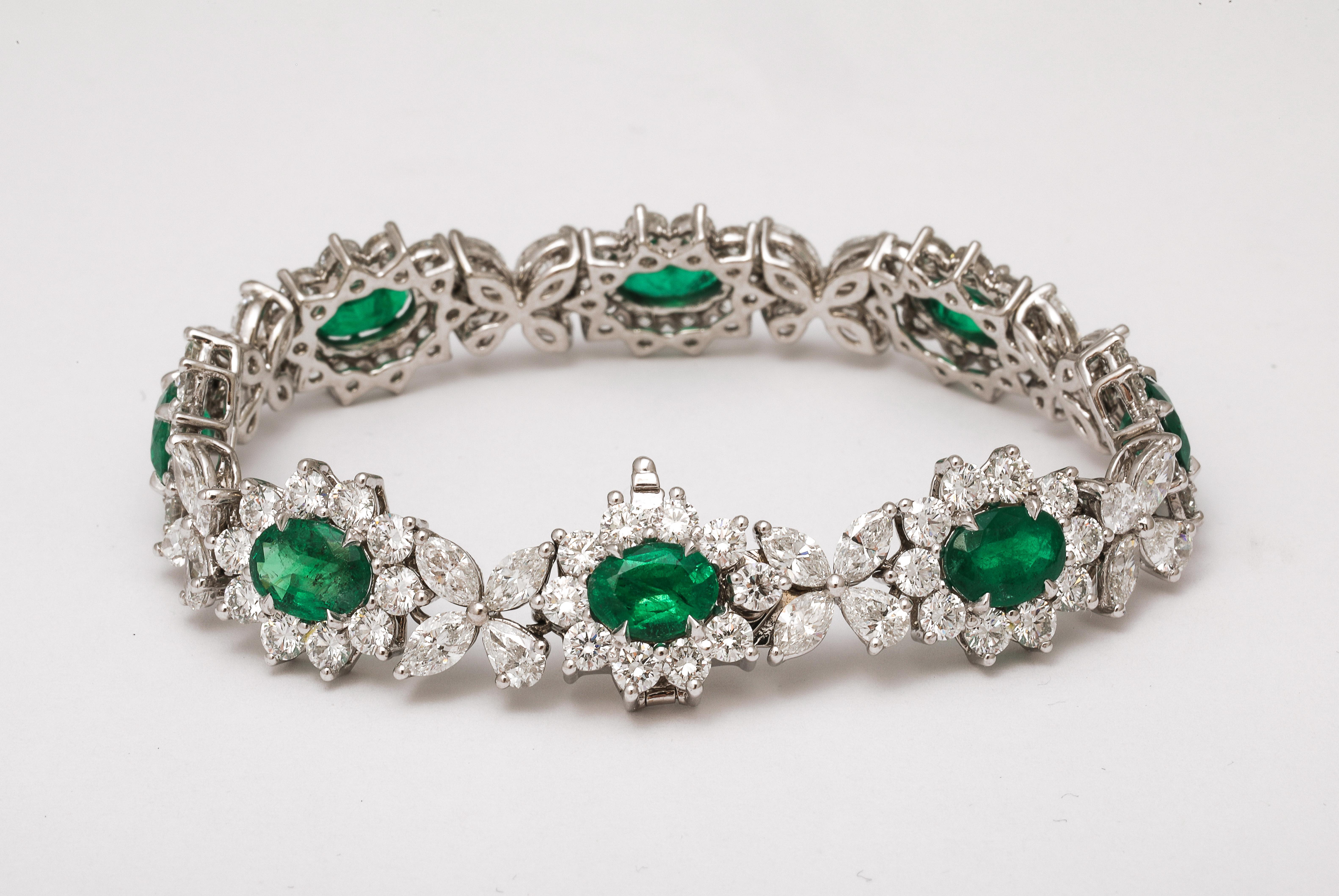 Emerald and Diamond Bracelet  For Sale 3