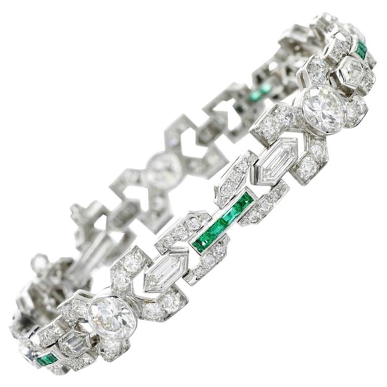 Emerald and Diamond Bracelet For Sale