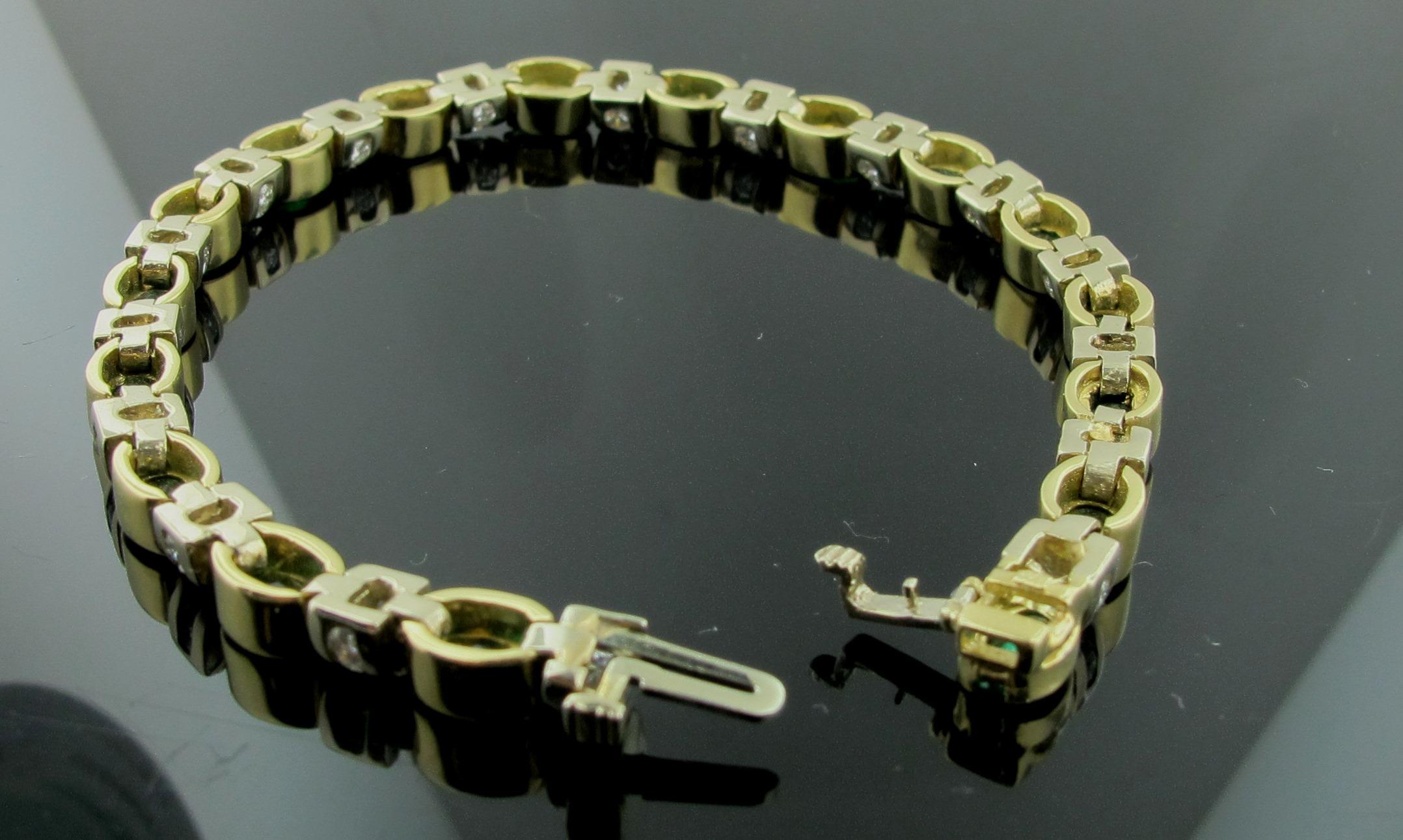 Women's or Men's Emerald and Diamond Bracelet in 14 Karat Yellow Gold
