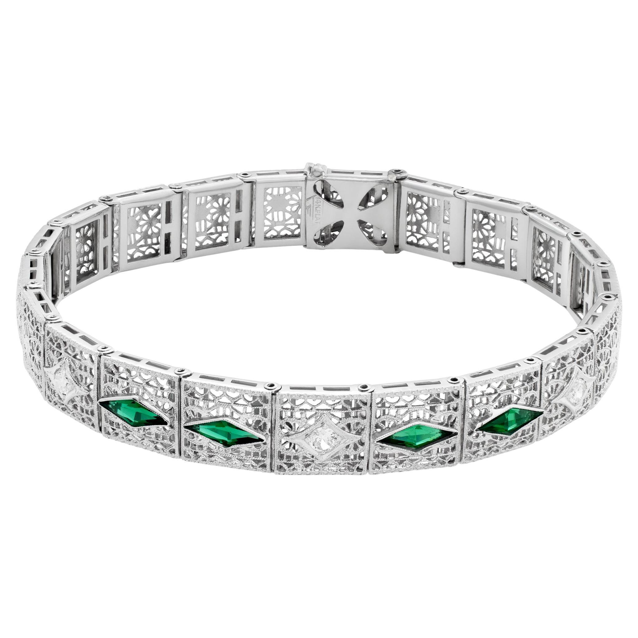 Emerald and diamond bracelet in 14k white gold with platinum top