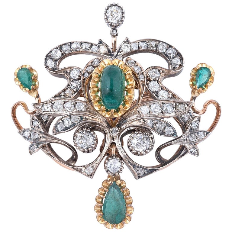 Emerald and Diamond Brooch or Pendant For Sale at 1stdibs