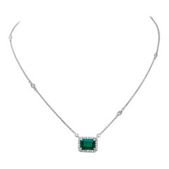 Used Emerald and diamond chain 18k white gold necklace pendant set 