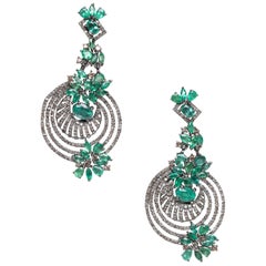 Smaragd- und Diamant-Chandelier-Ohrringe