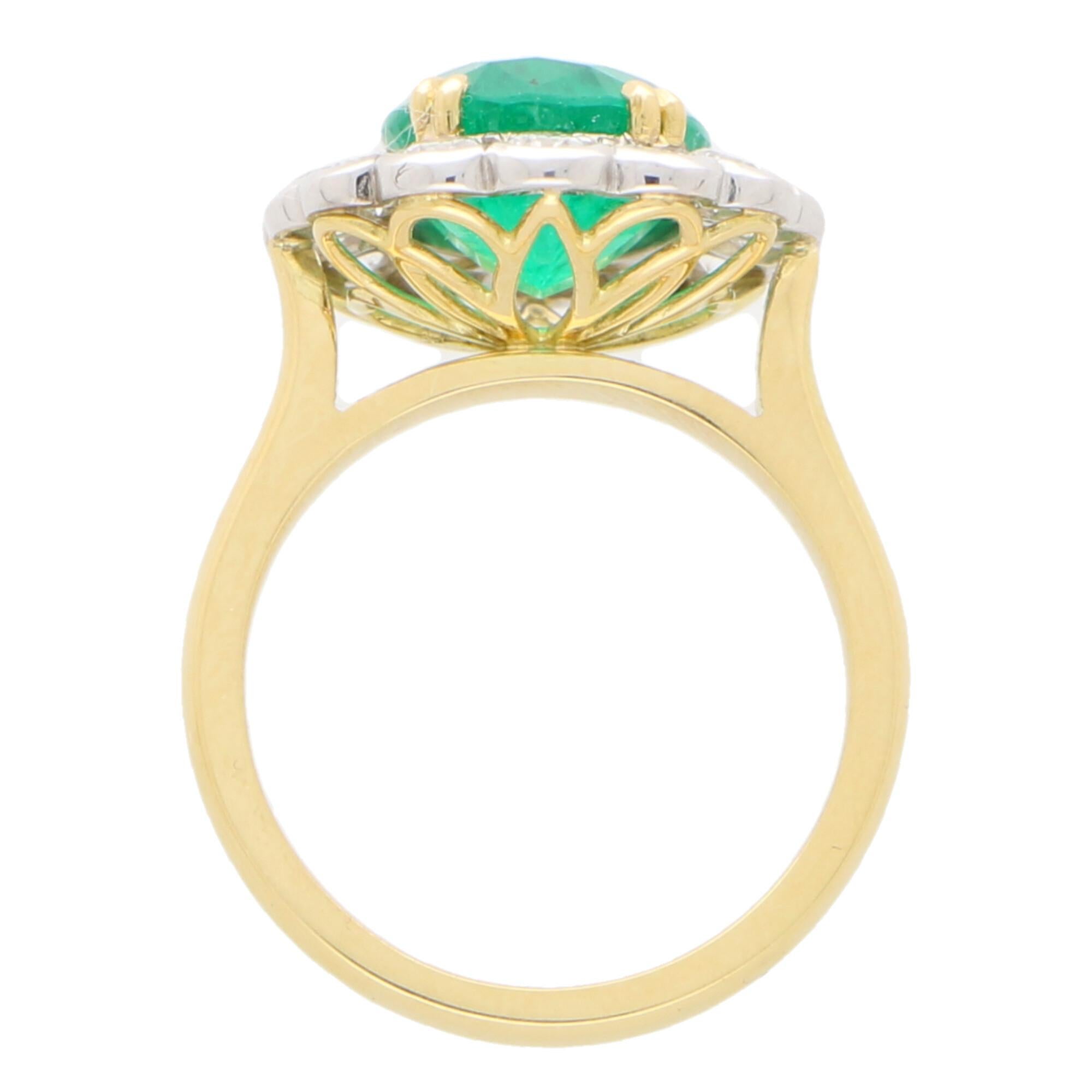 Emerald and Diamond Cluster Ring Set in 18 Karat Yellow and White Gold In Excellent Condition In London, GB