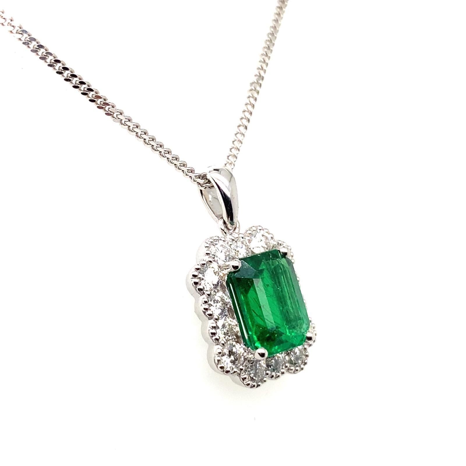 Modern Emerald and Diamond Cluster Pendant 18 Karat White Gold For Sale
