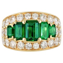 Ring mit Smaragd und Diamanten, italienisch, um 1965.