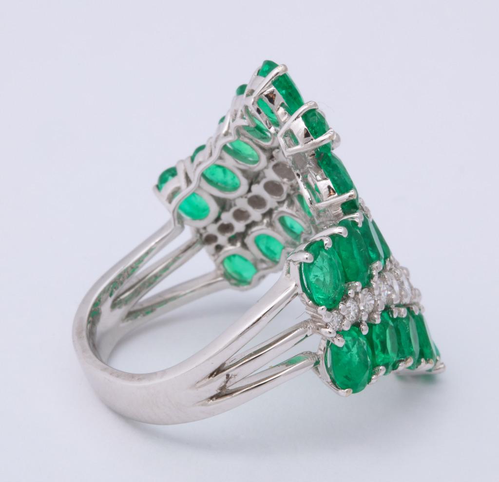 Emerald and Diamond Crossover Band Ring 4