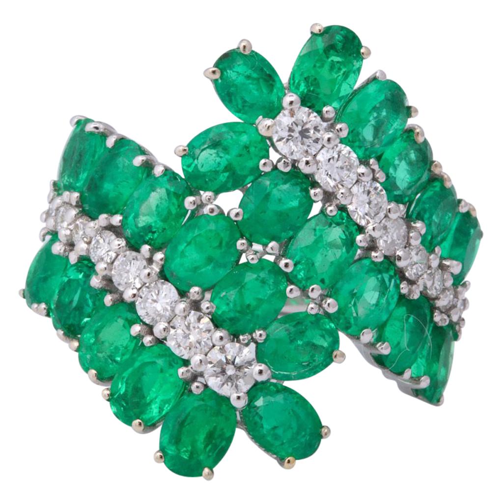 Emerald and Diamond Crossover Band Ring