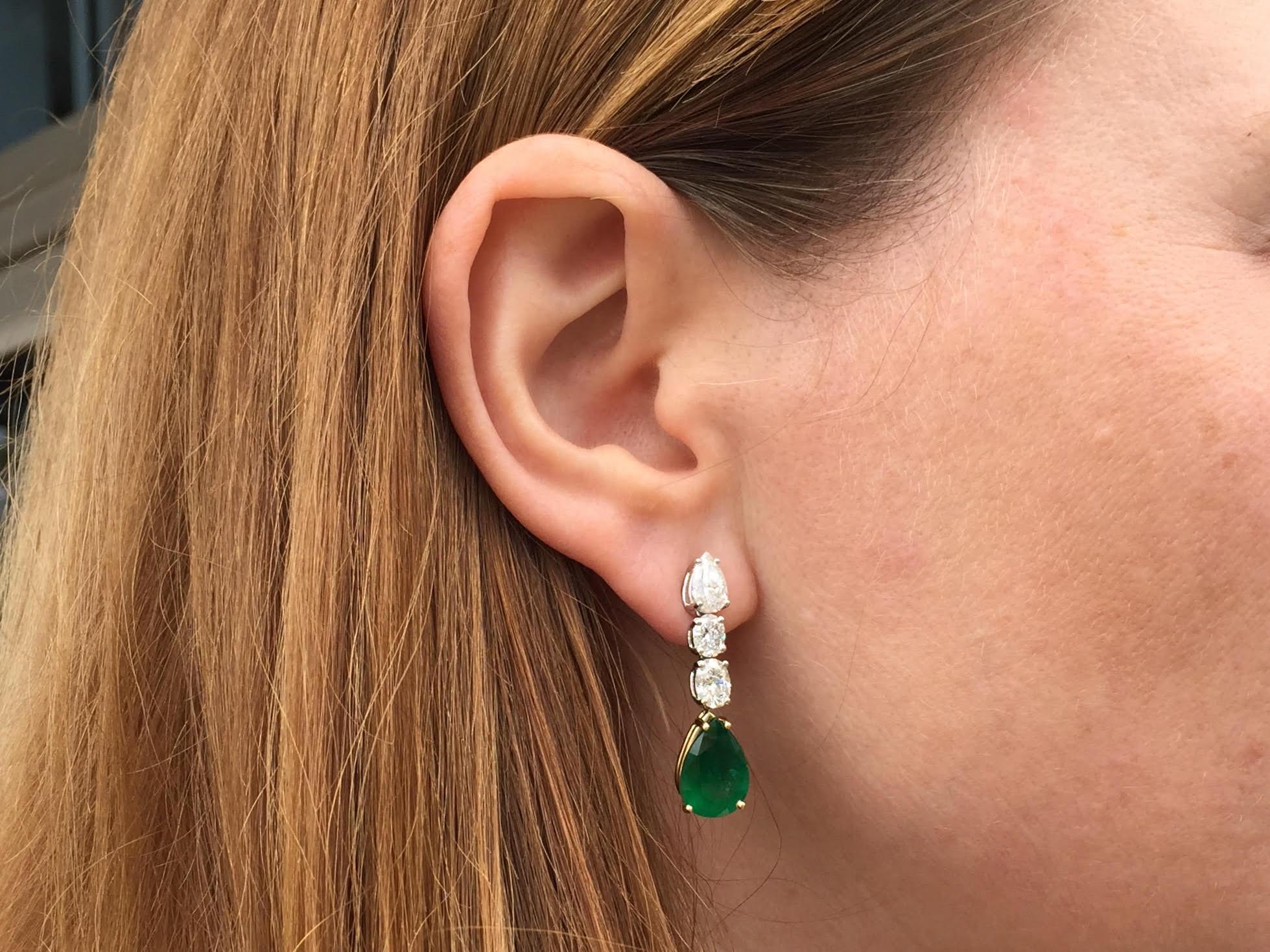 Emerald and Diamond Drop 18 Karat Gold Earrings For Sale 2