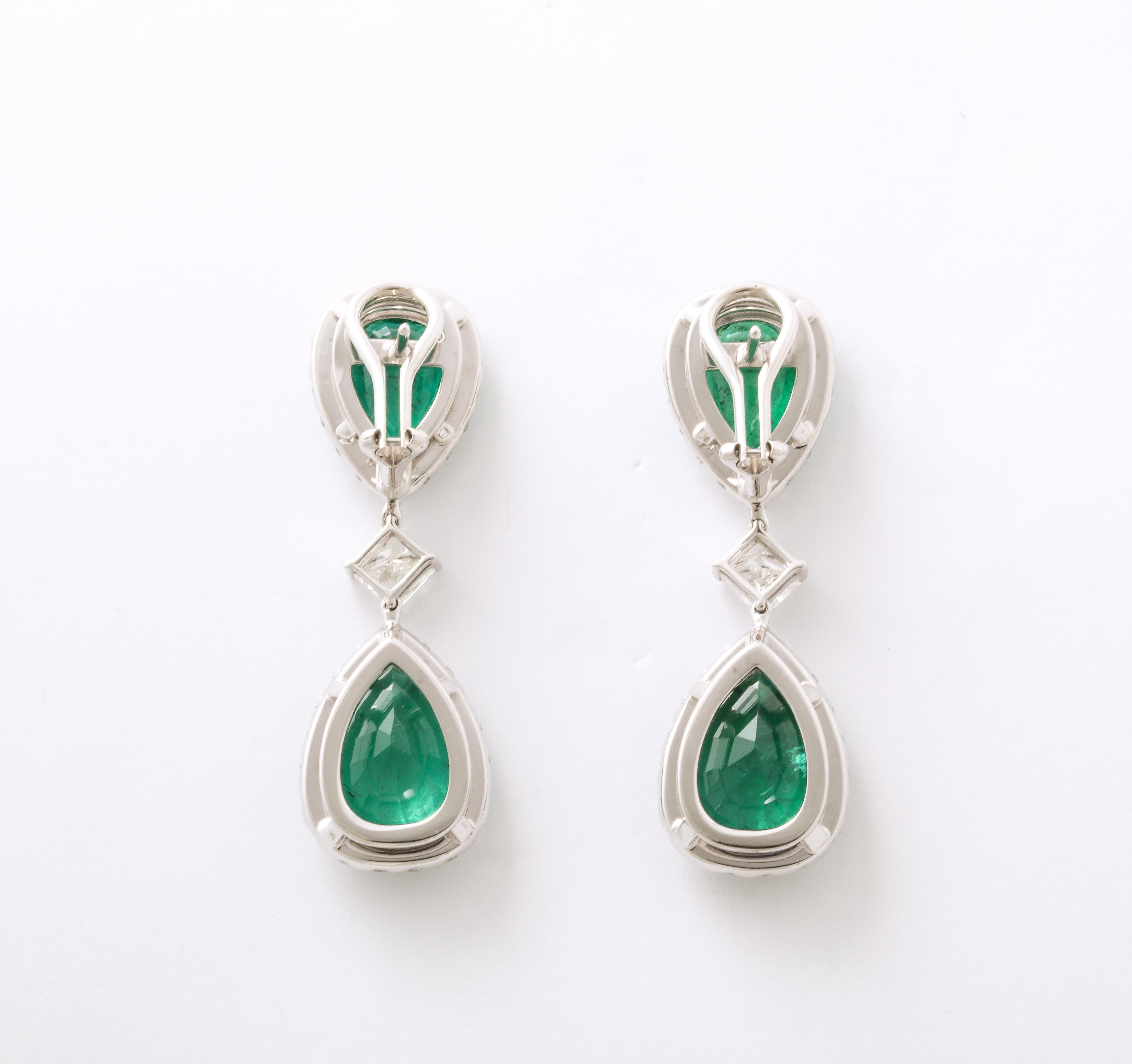 Emerald and Diamond Drop Earring  For Sale 5
