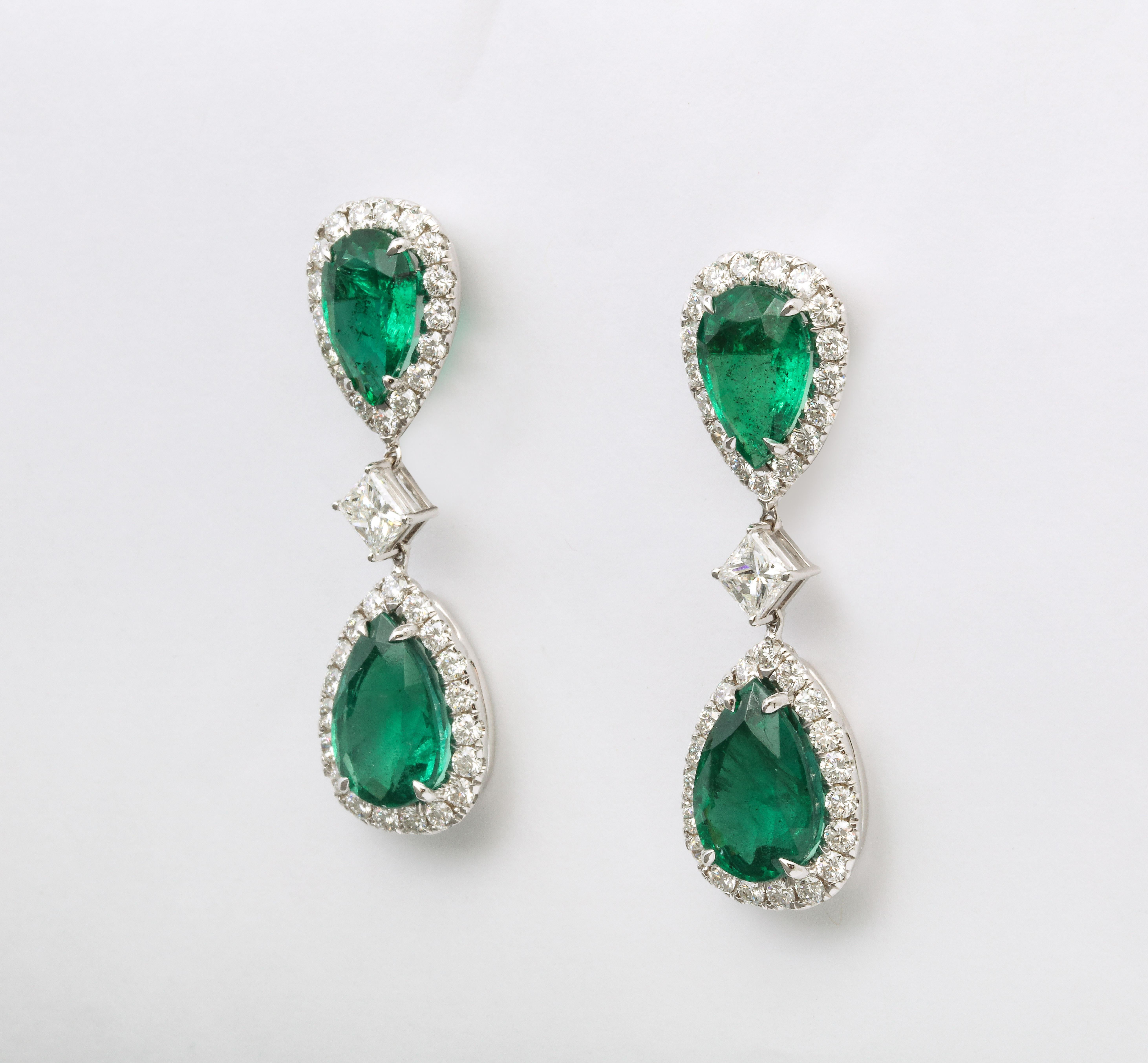Emerald and Diamond Drop Earring  For Sale 1