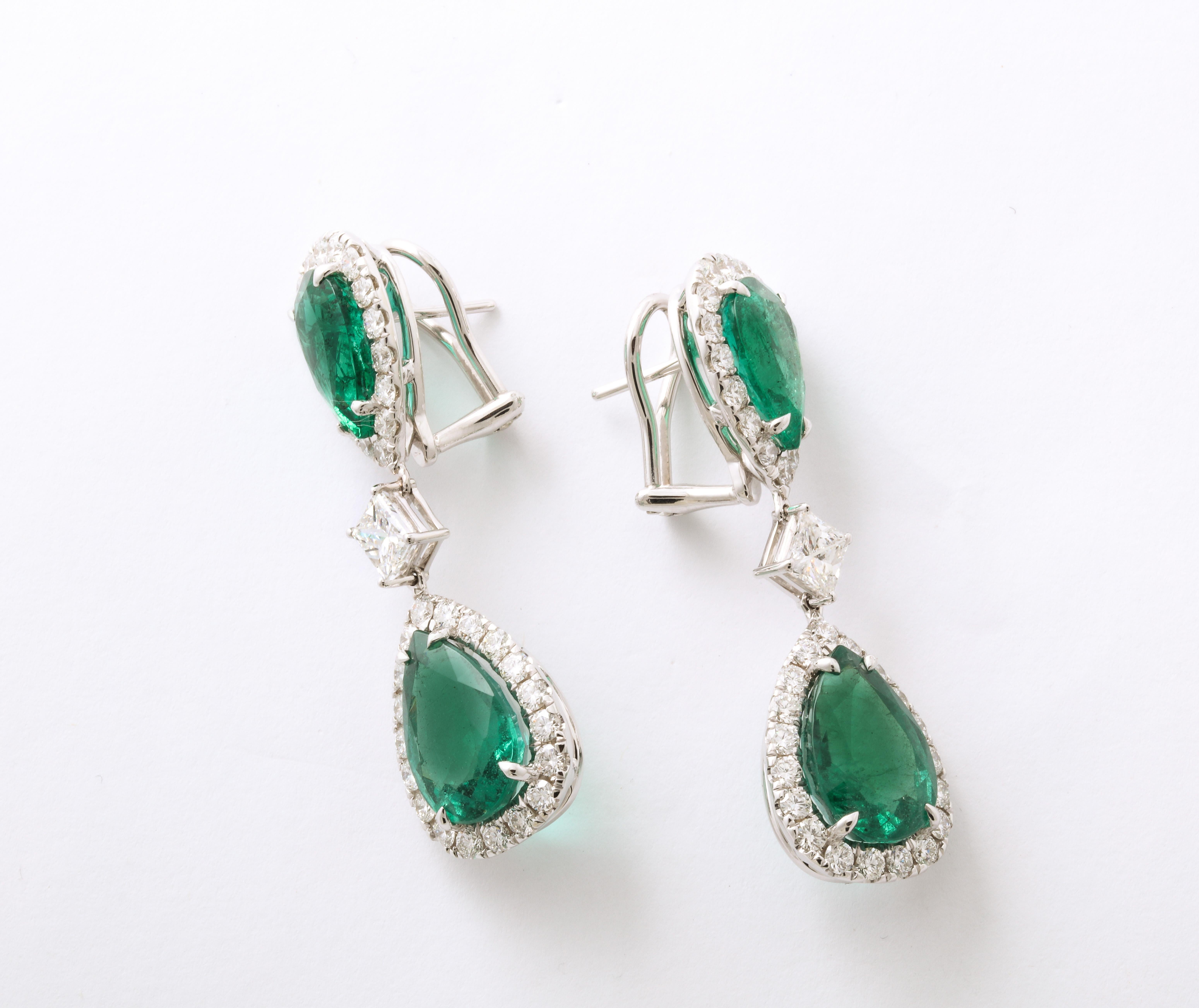 Emerald and Diamond Drop Earring  For Sale 4