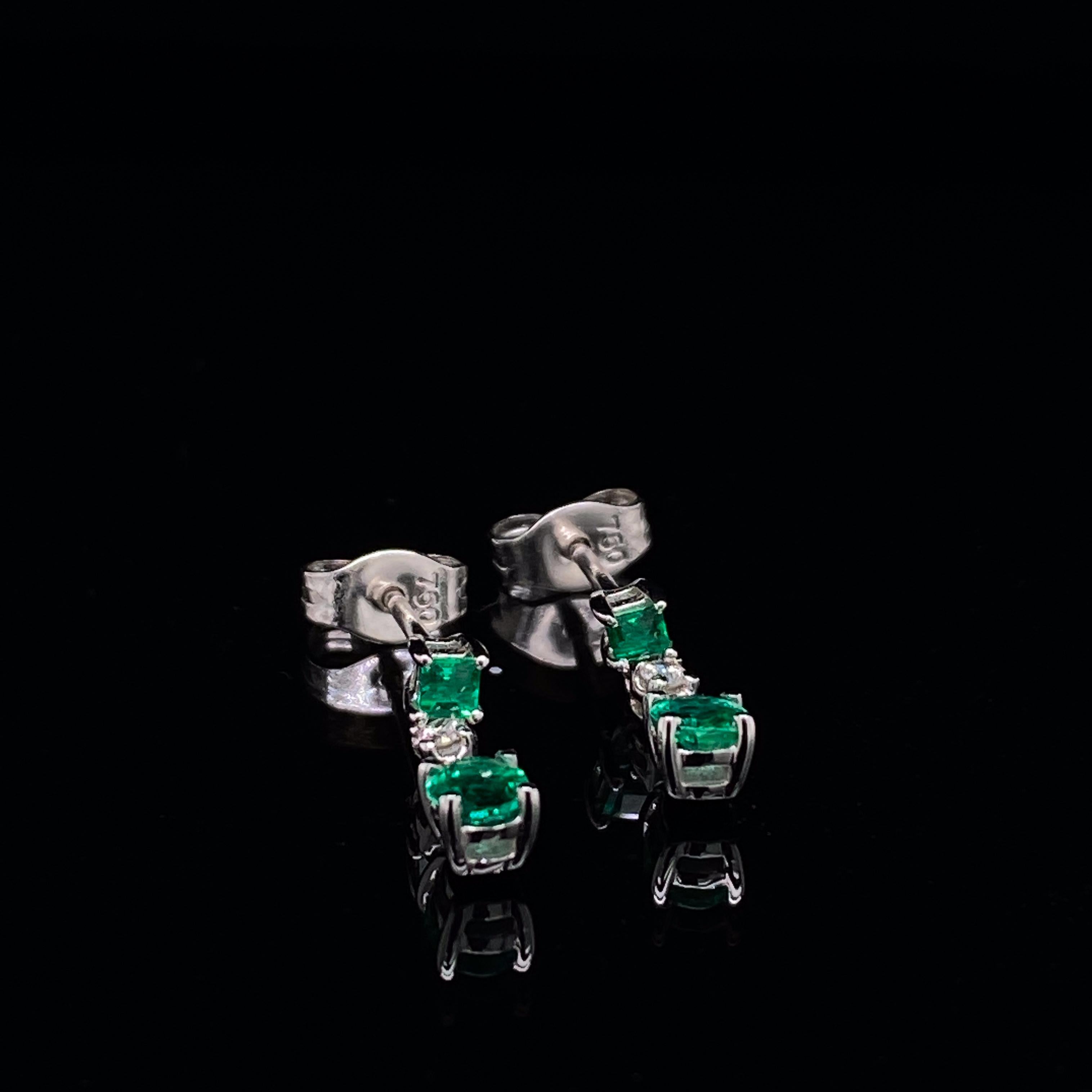 Modern Emerald and Diamond Drop Earrings 18 Karat White Gold