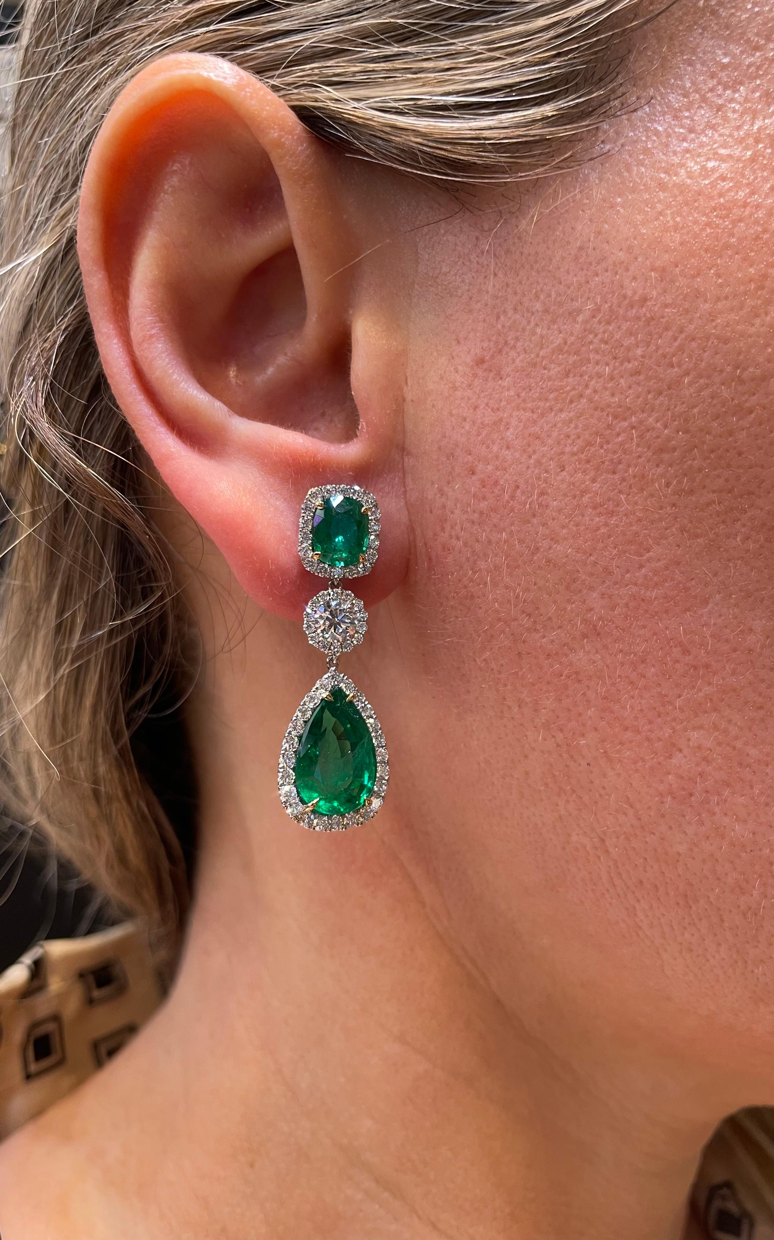 Emerald and Diamond Drop Earrings For Sale 5