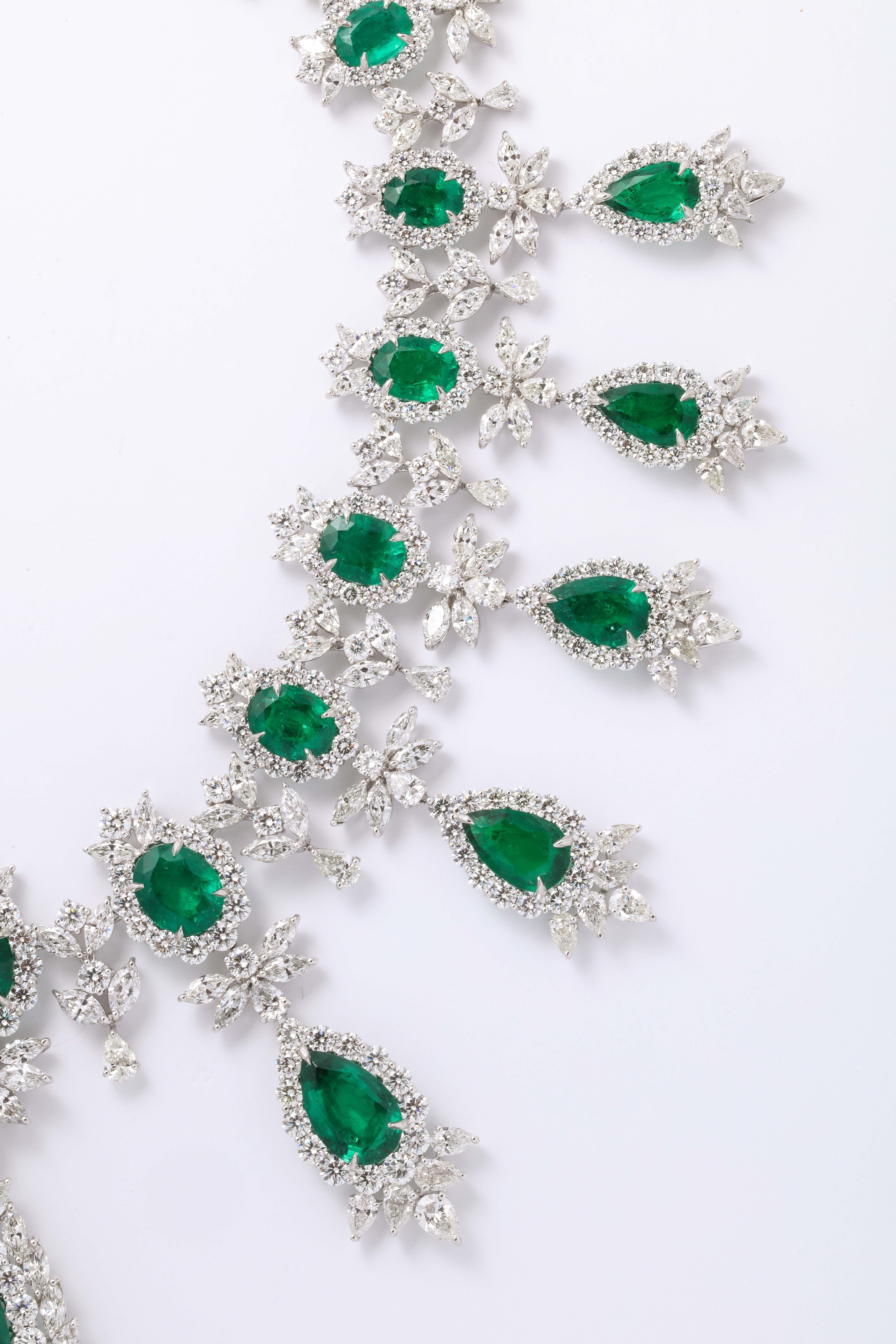 Emerald and Diamond Drop Necklace For Sale 1