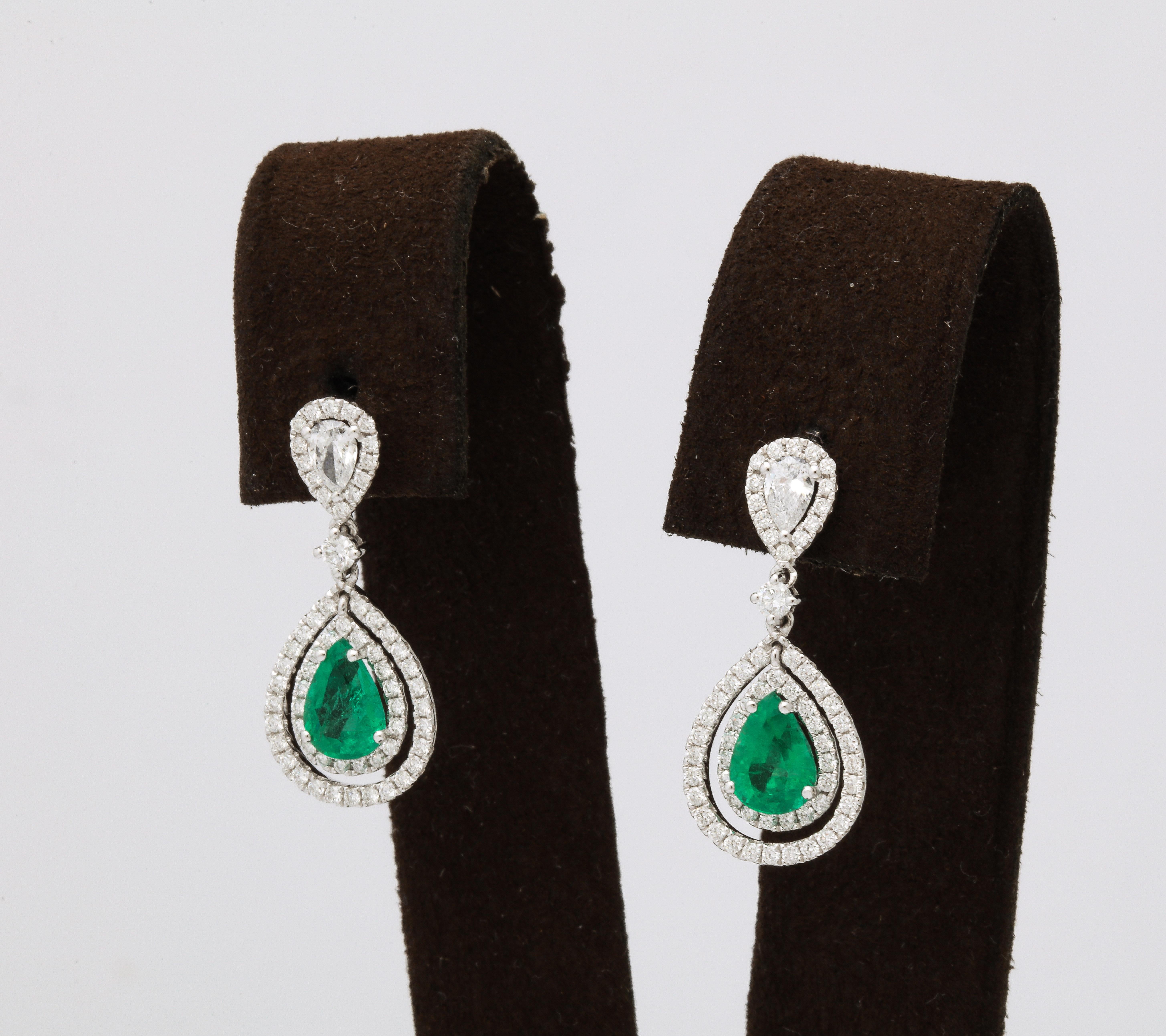 Pear Cut Emerald and Diamond Earring