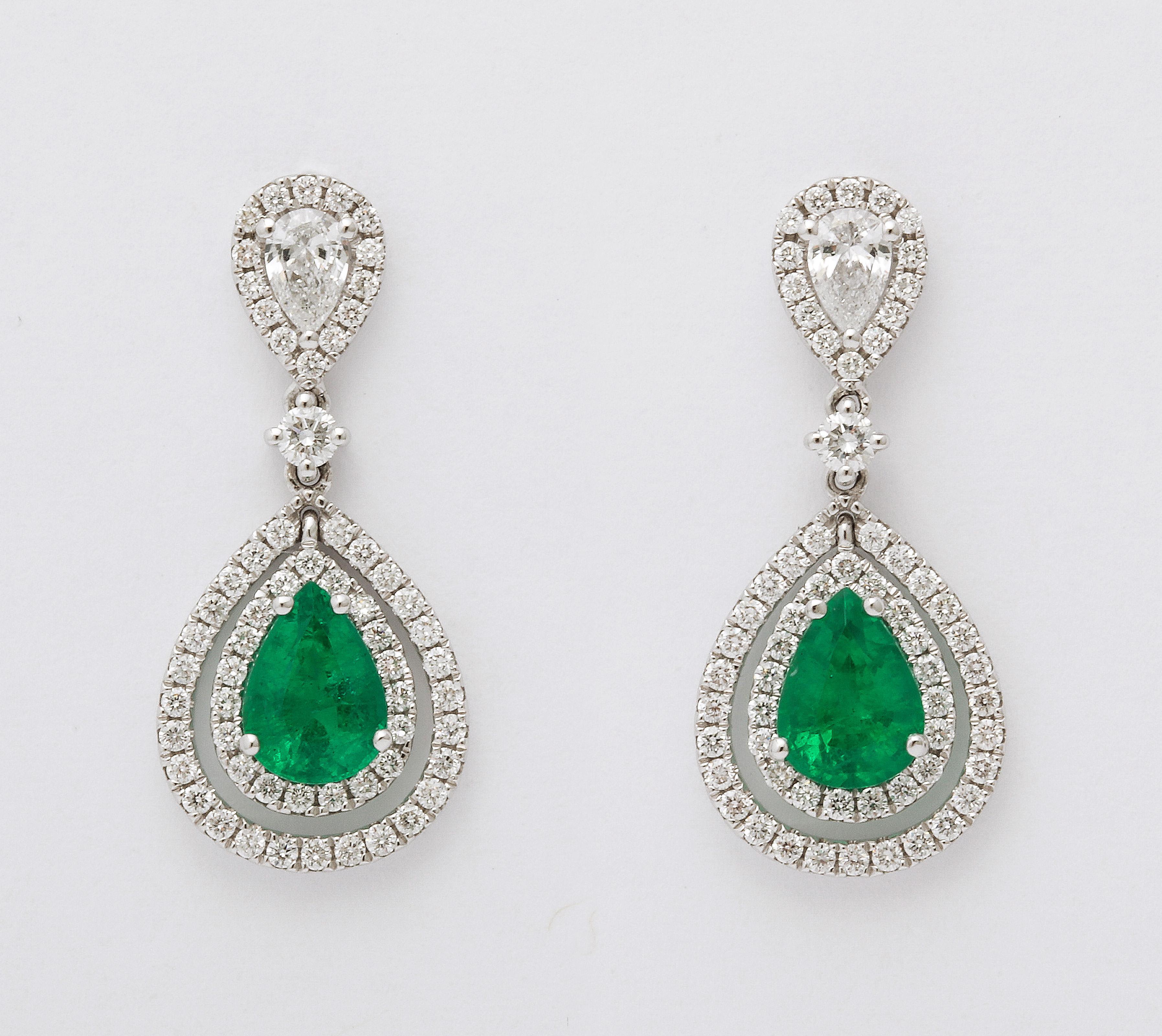 Emerald and Diamond Earring 1
