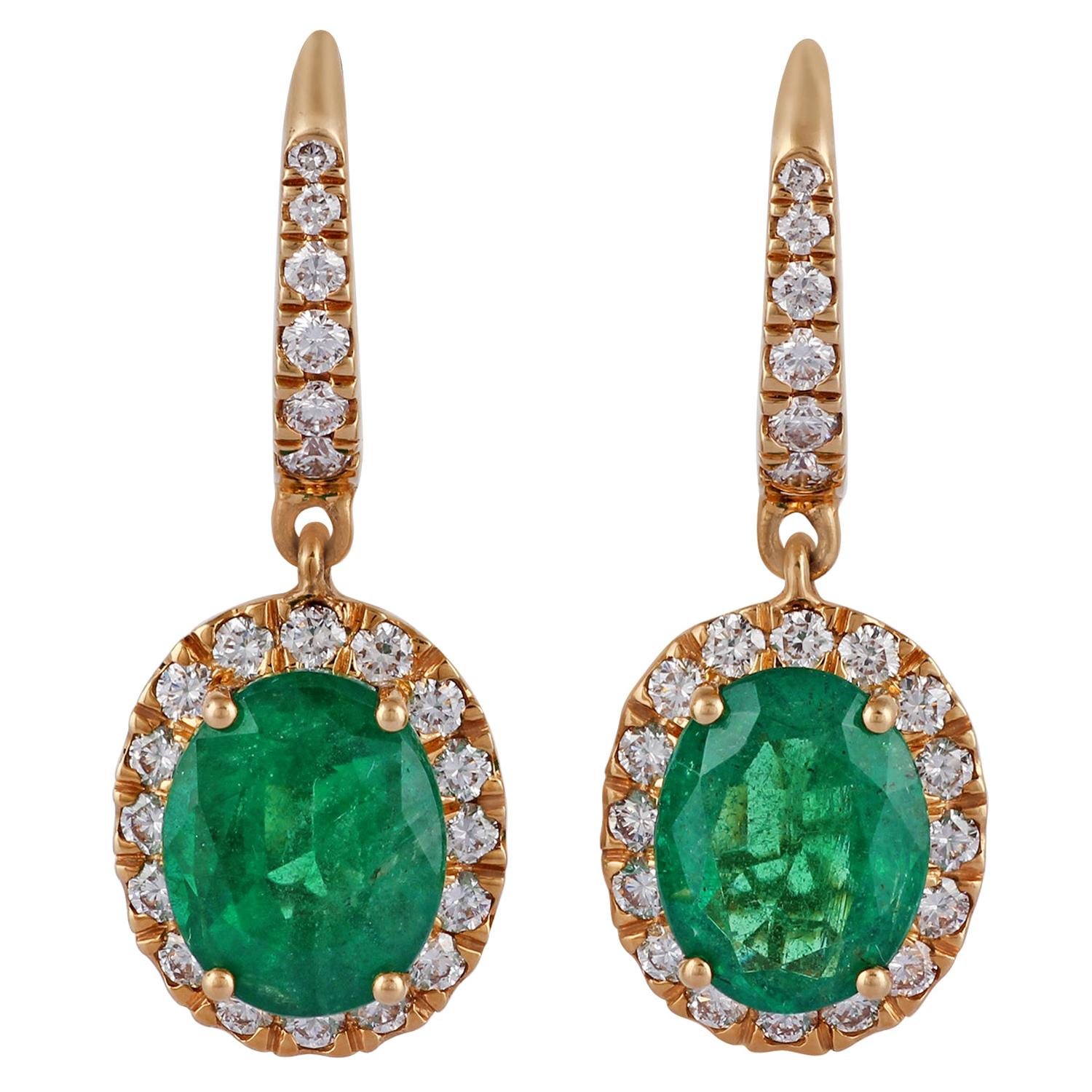  5.15 CaratZambian Emerald and Diamond Earring Studded in 18 Karat Yellow Gold For Sale