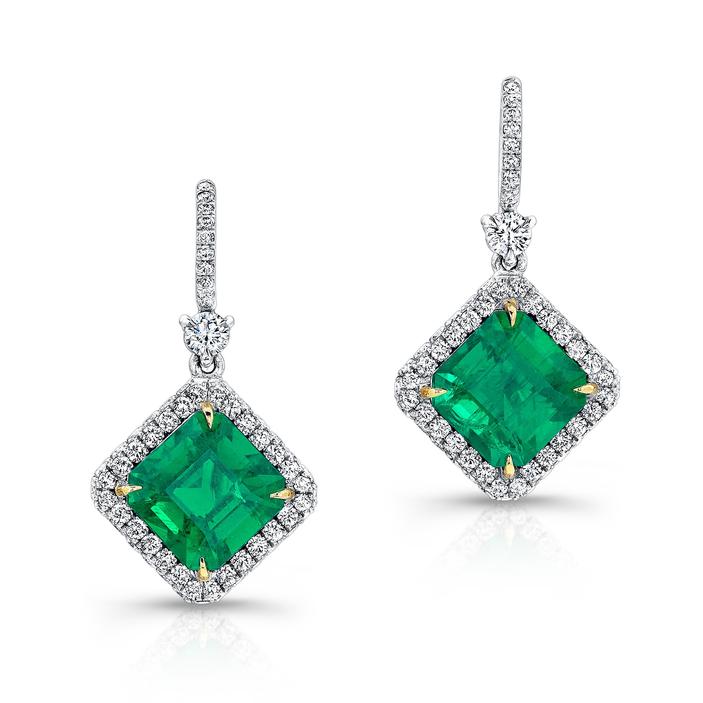 French Cut Emerald and Diamond Earrings 18 Karat White Gold For Sale