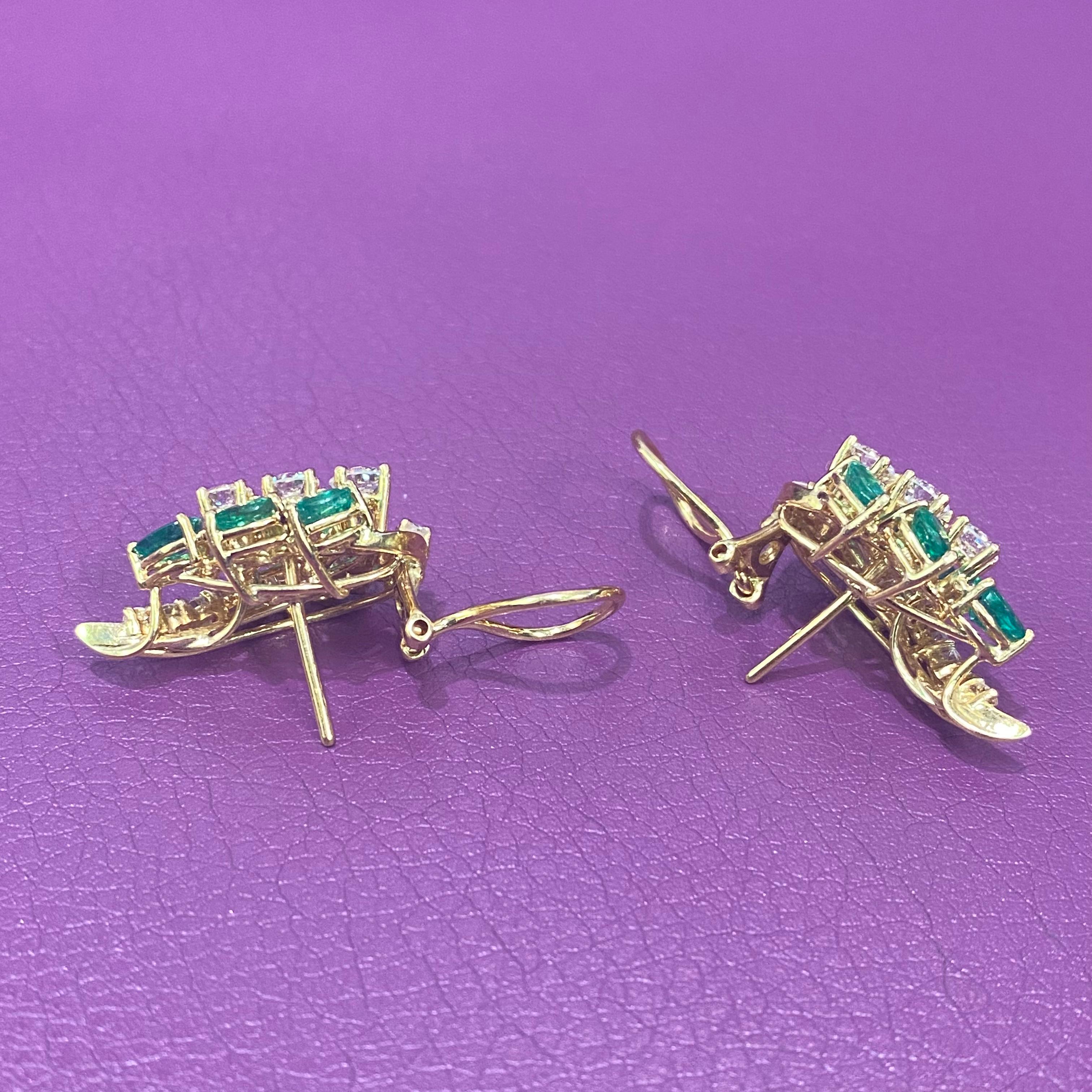 Smaragd- und Diamant-Ohrringe Damen im Angebot