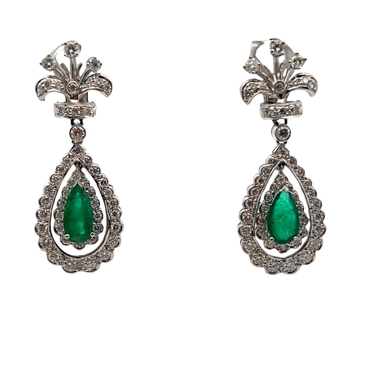 Women's Emerald and Diamond Earrings For Sale