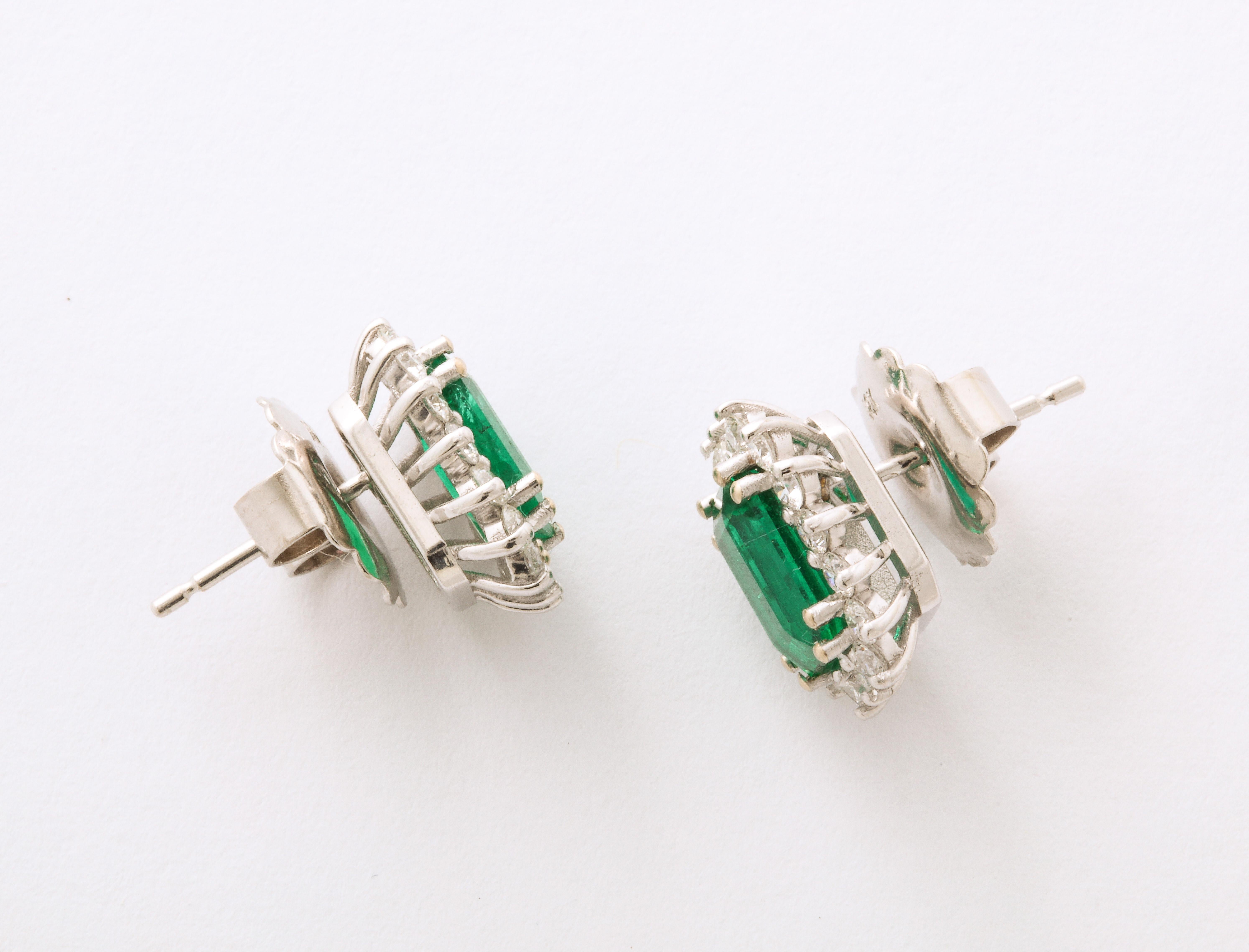 Emerald and Diamond Earrings For Sale 1