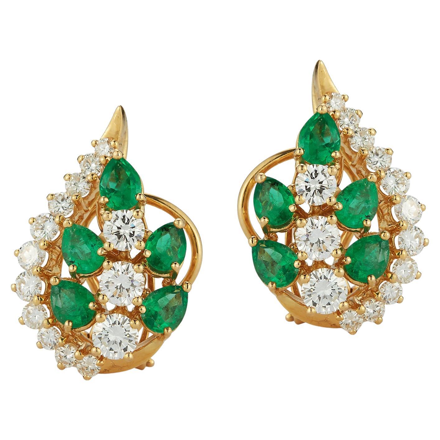Emerald and Diamond Earrings For Sale