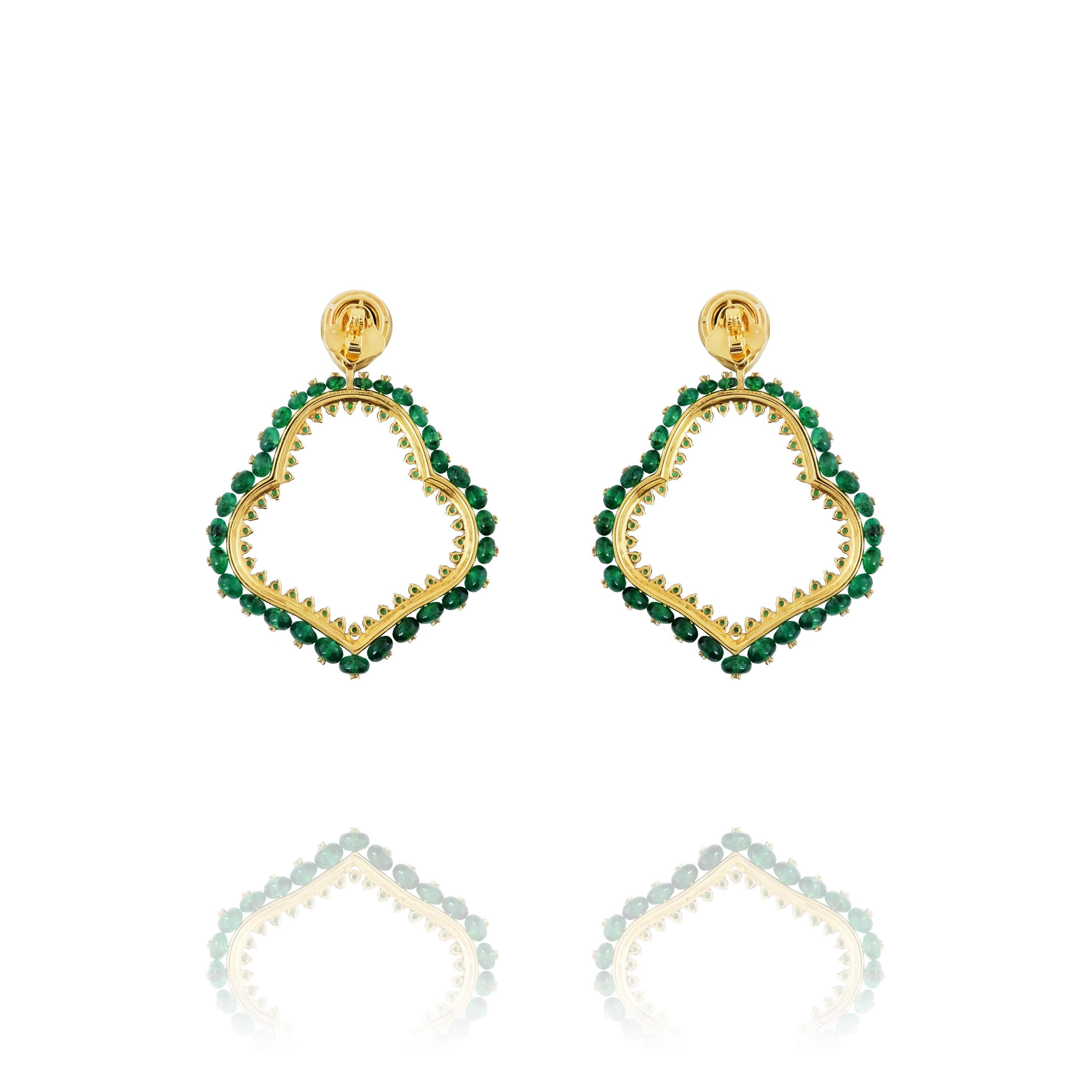 Pear Cut Emerald and Diamond Earrings in 18 Karat Yellow Gold For Sale