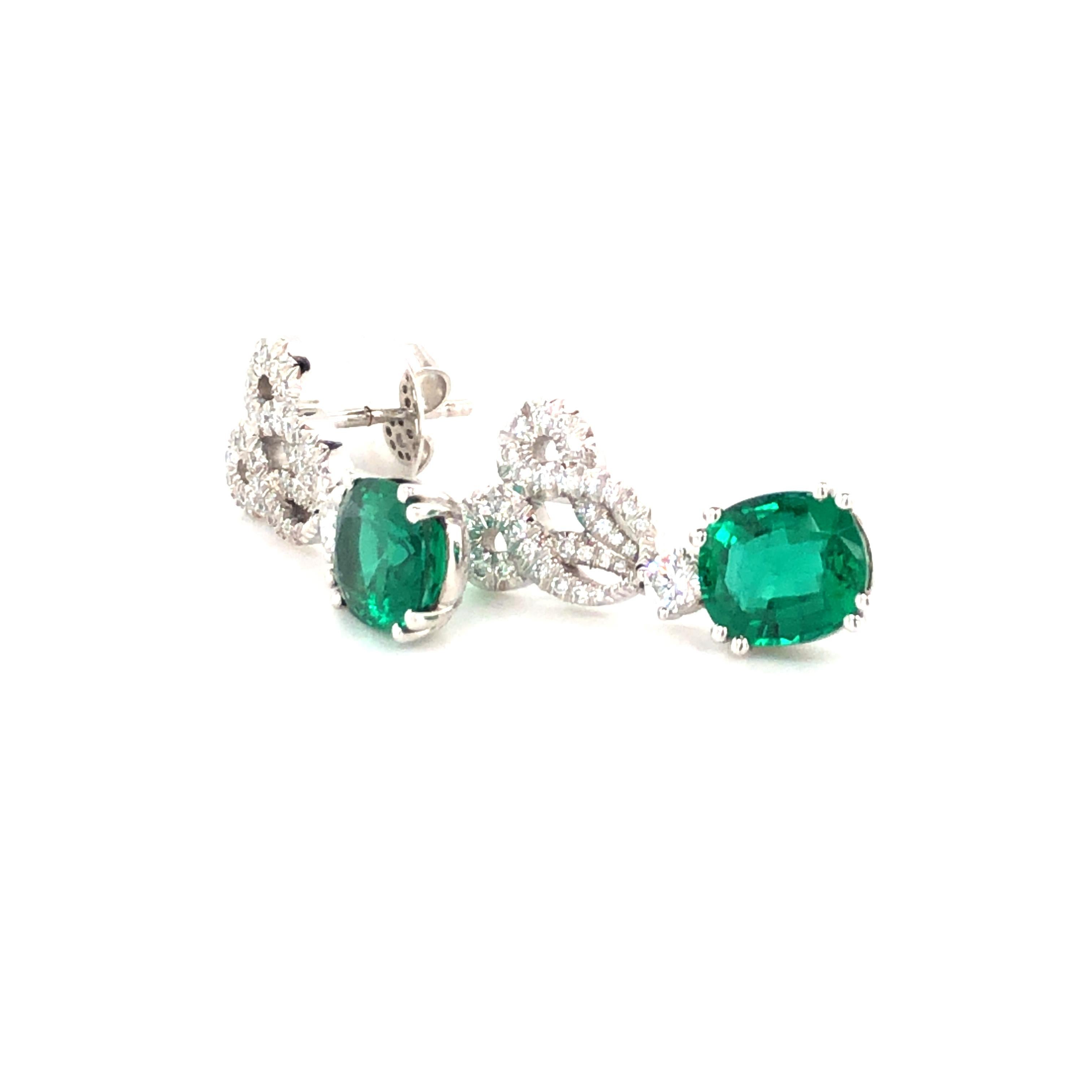 Emerald and Diamond Earstuds by Péclard in 18 Karat White Gold For Sale 5