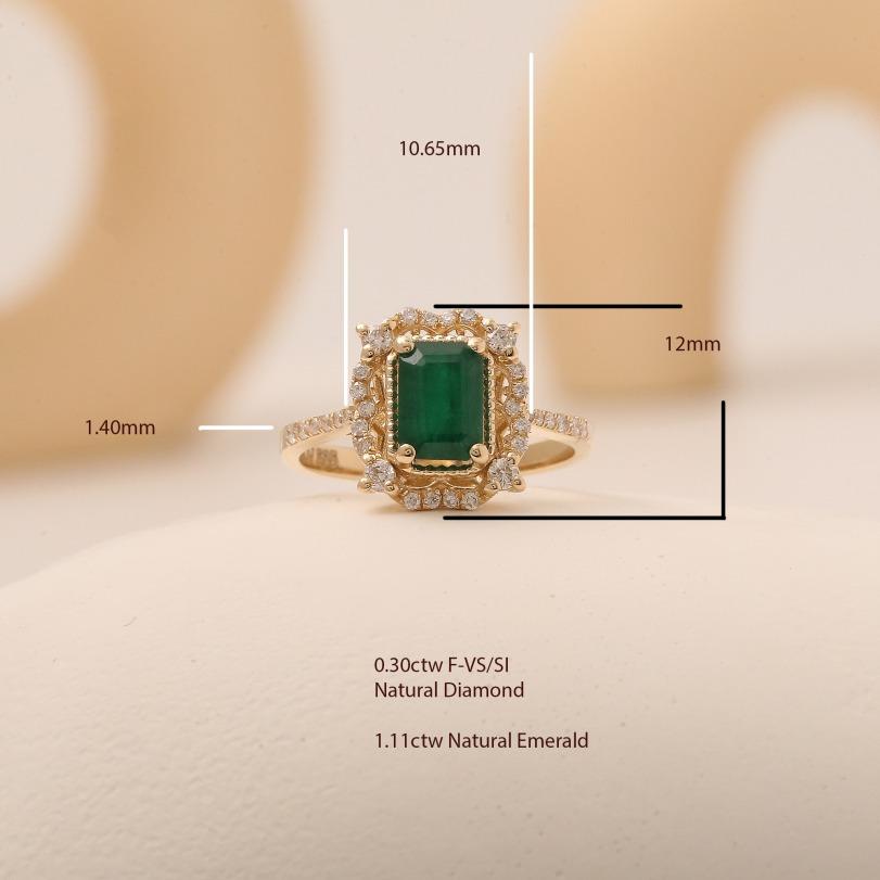 Modern Emerald And Diamond Engagement 1.41ct Ring For Sale