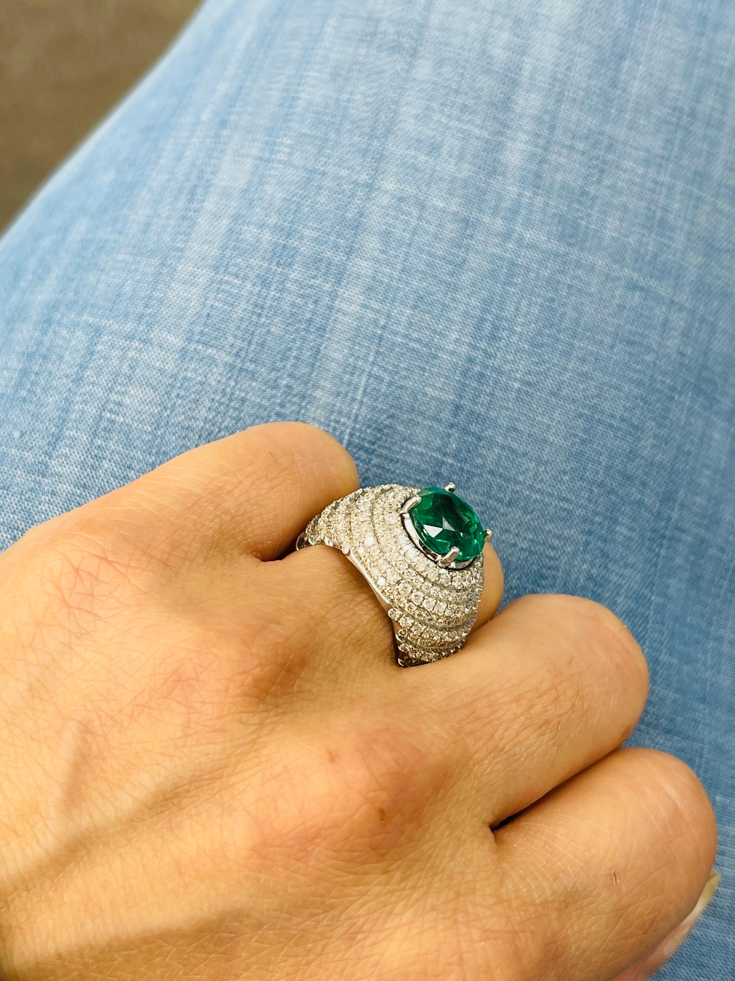 Emerald And Diamond Engagement Ring In 18K White Gold. For Sale 3