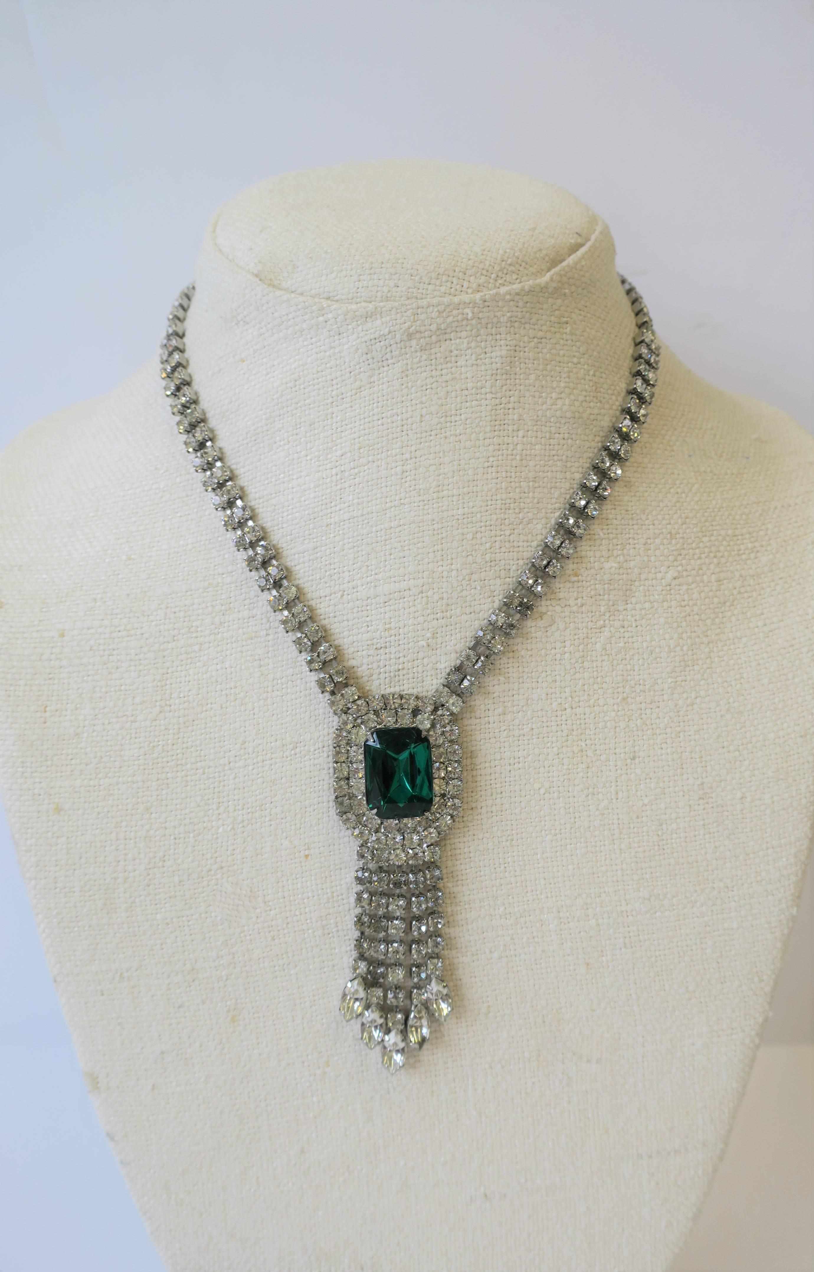 Faux Bois Vintage Emerald and Diamond-Esque Rhinestone Necklace 