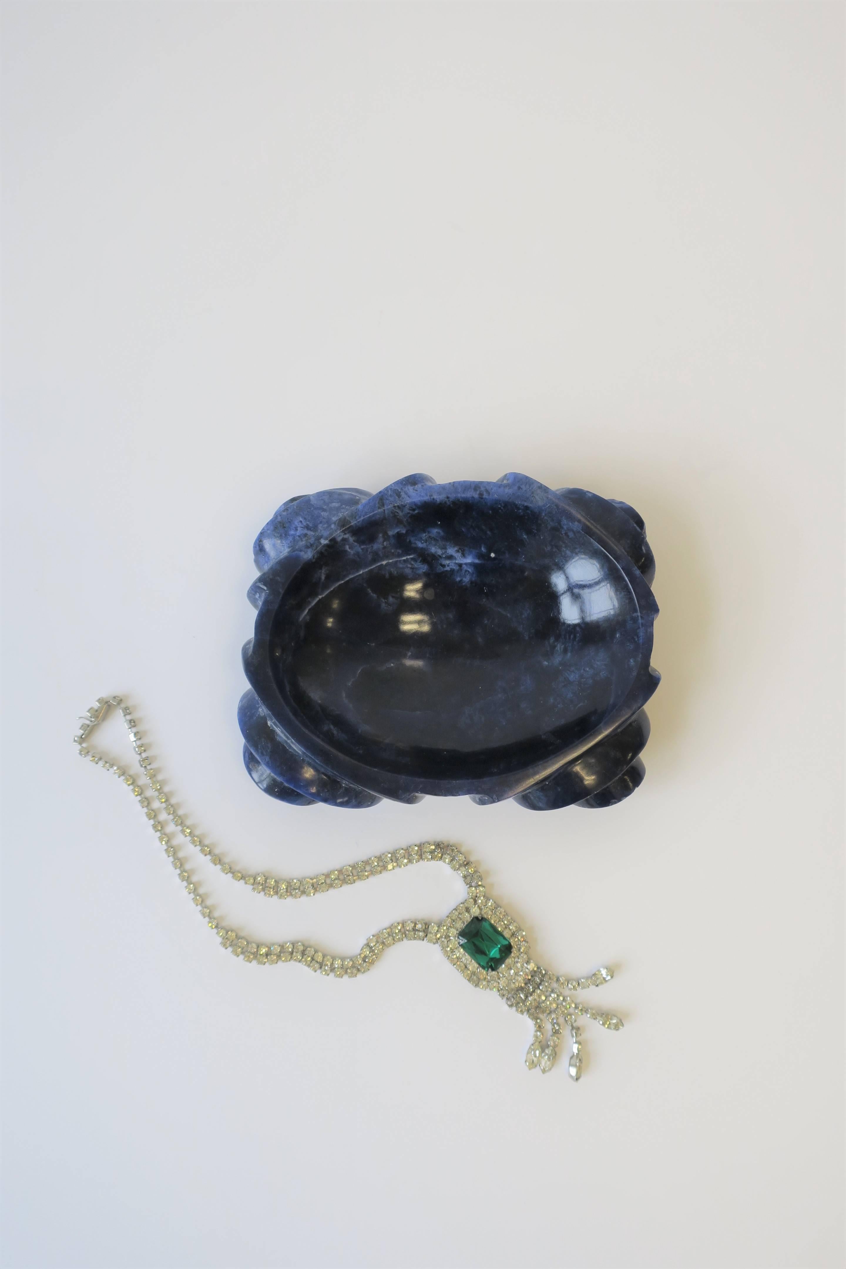20th Century Vintage Emerald and Diamond-Esque Rhinestone Necklace 