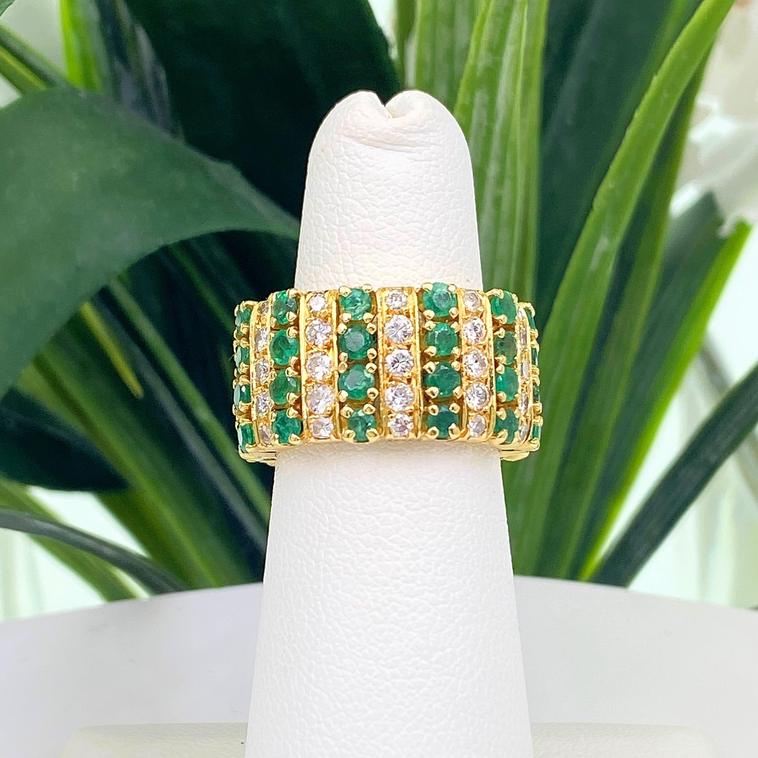 Emerald and Diamond Eternity Cocktail Ring 18 Karat Yellow Gold For Sale 4