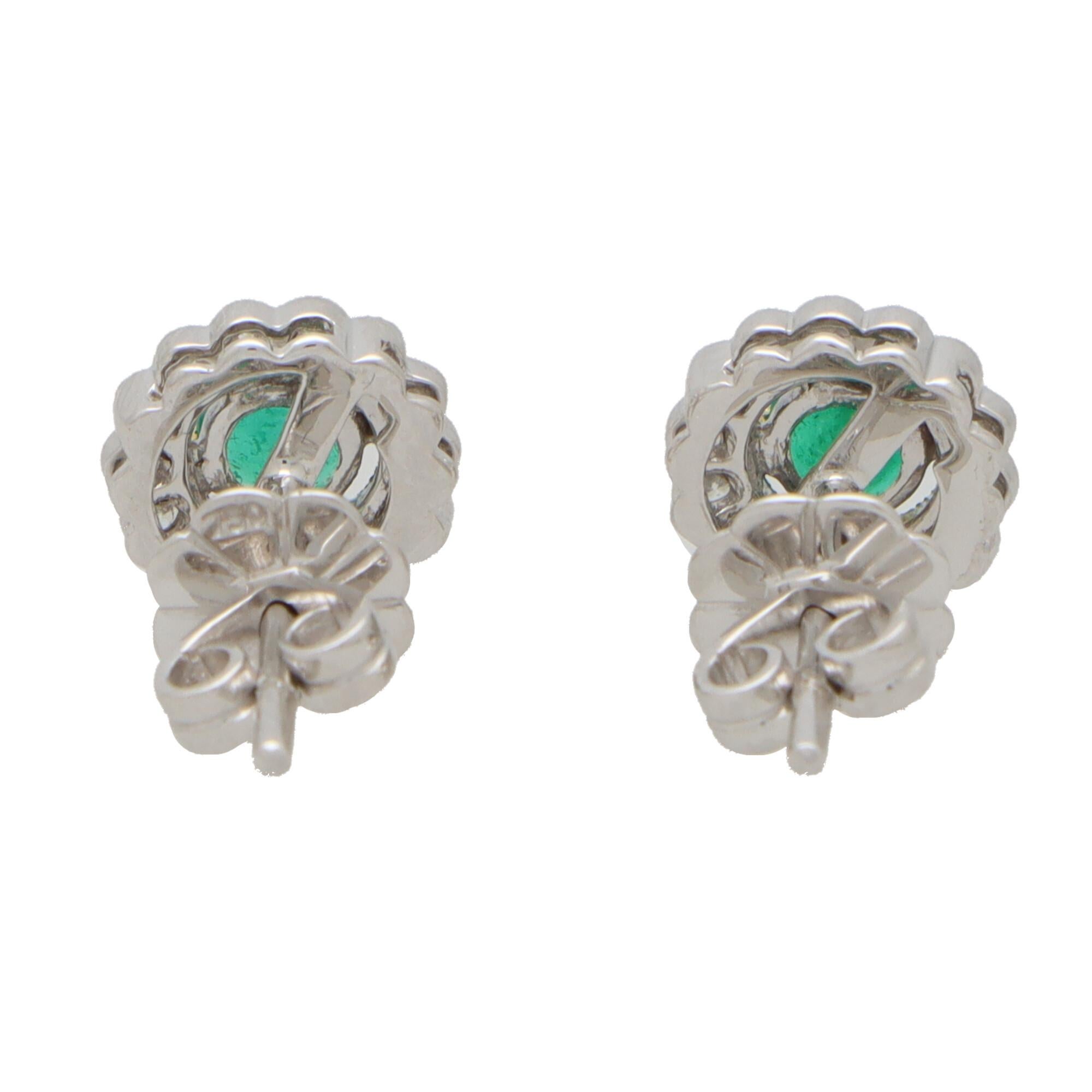Emerald and Diamond Floral Cluster Earrings Set in 18k White Gold In New Condition For Sale In London, GB